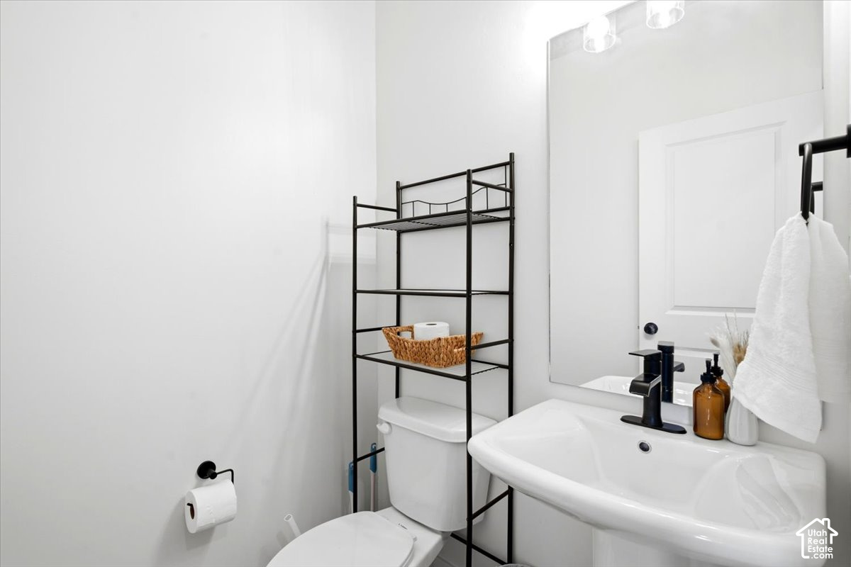 main property photo 20