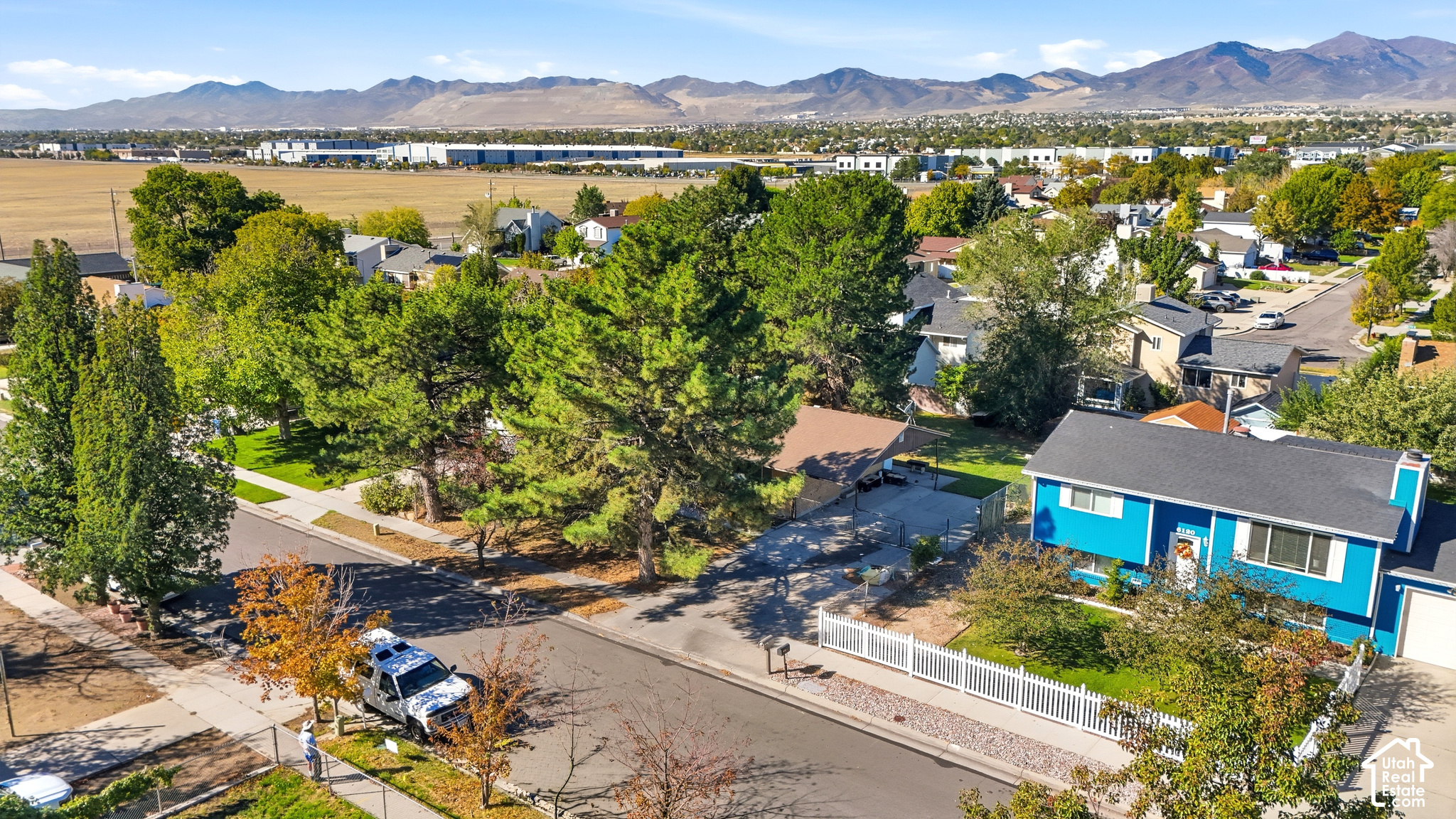 main property photo 27
