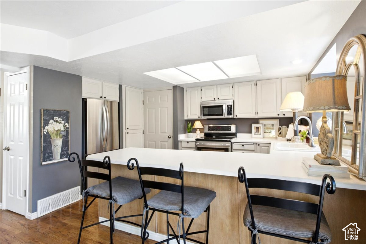 main property photo 9