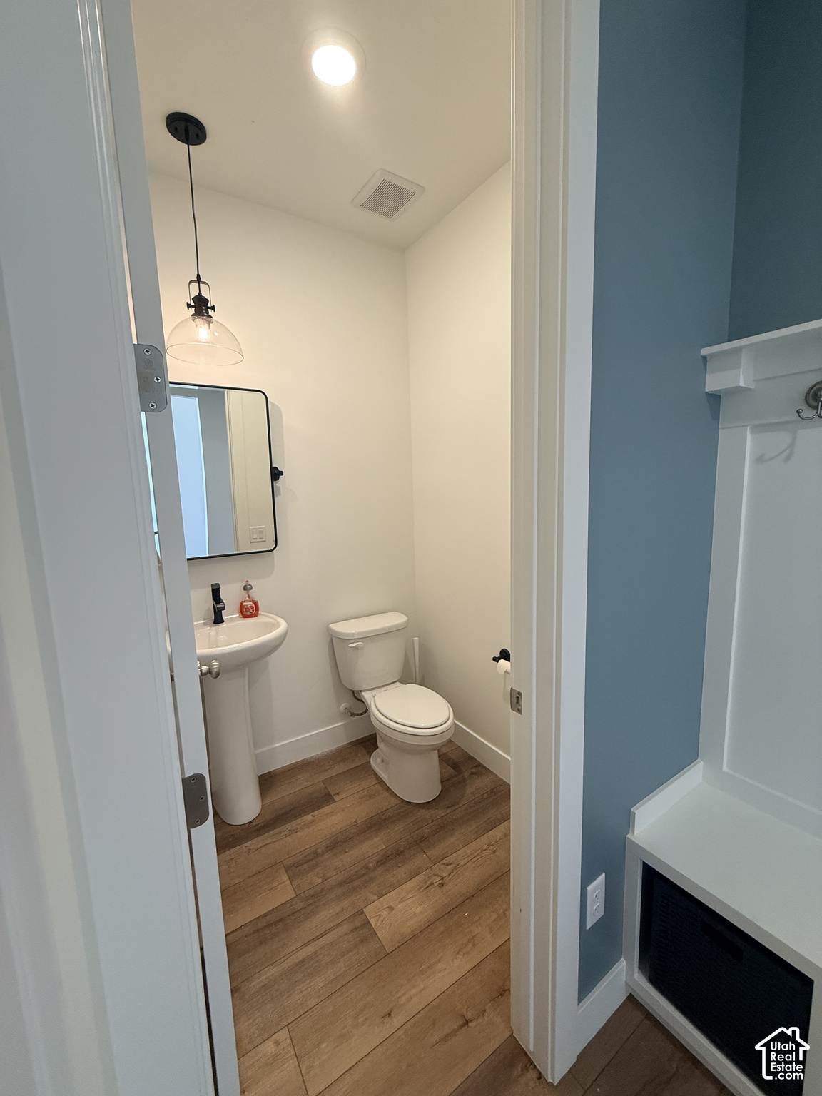 main property photo 10