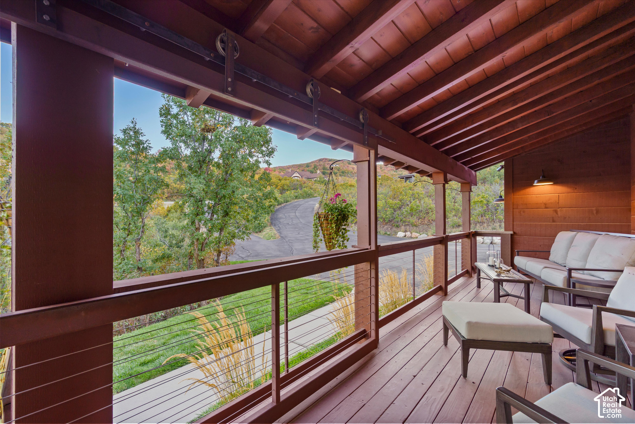 main property photo 44
