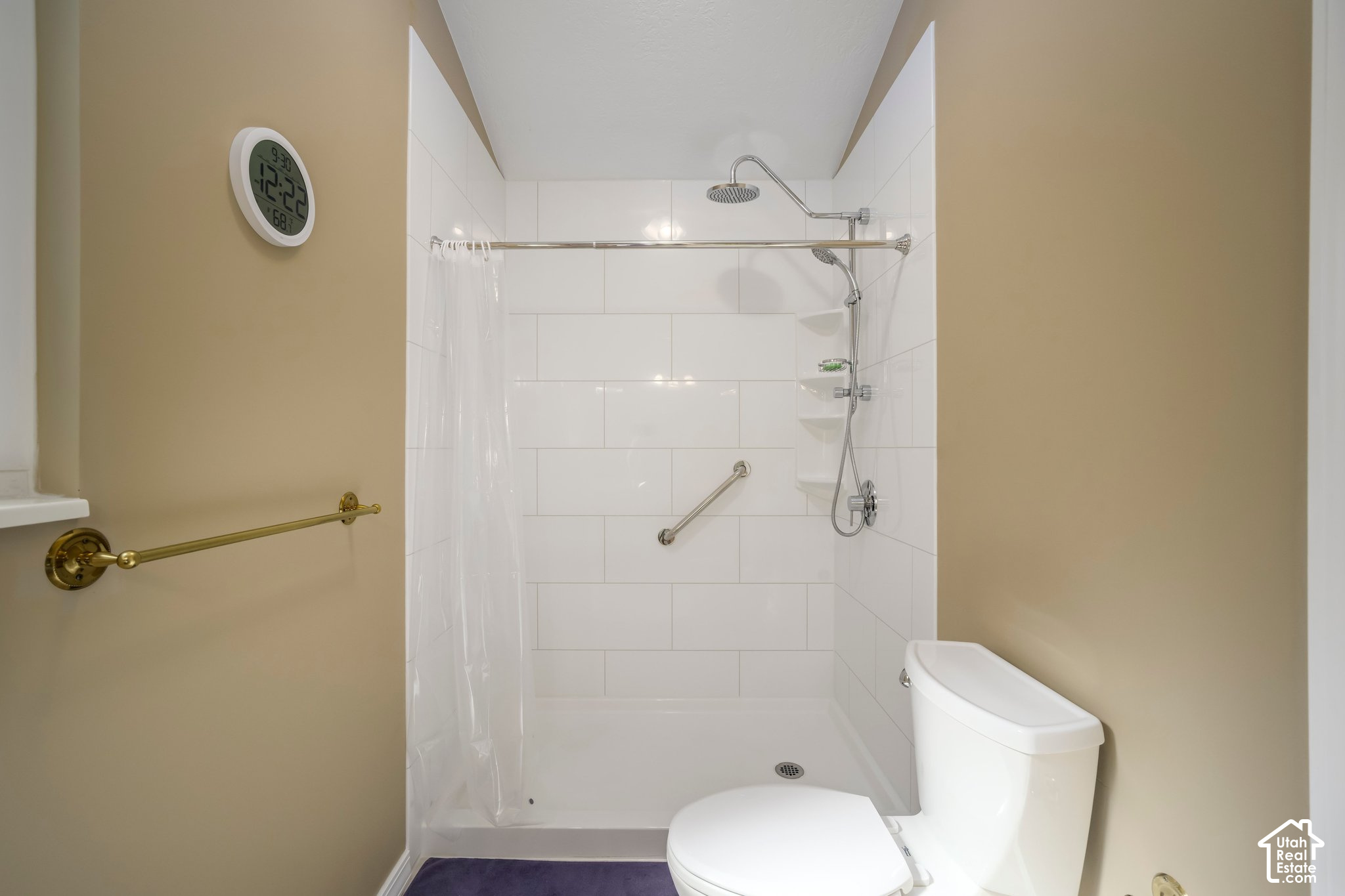 main property photo 21