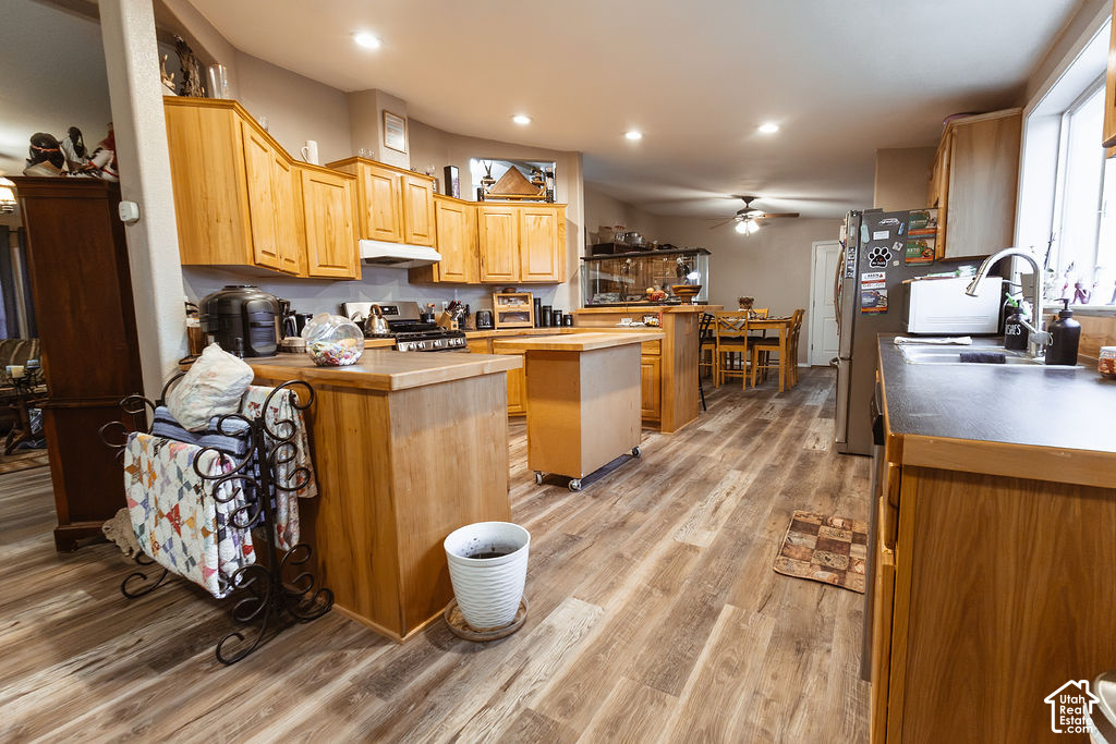 main property photo 57