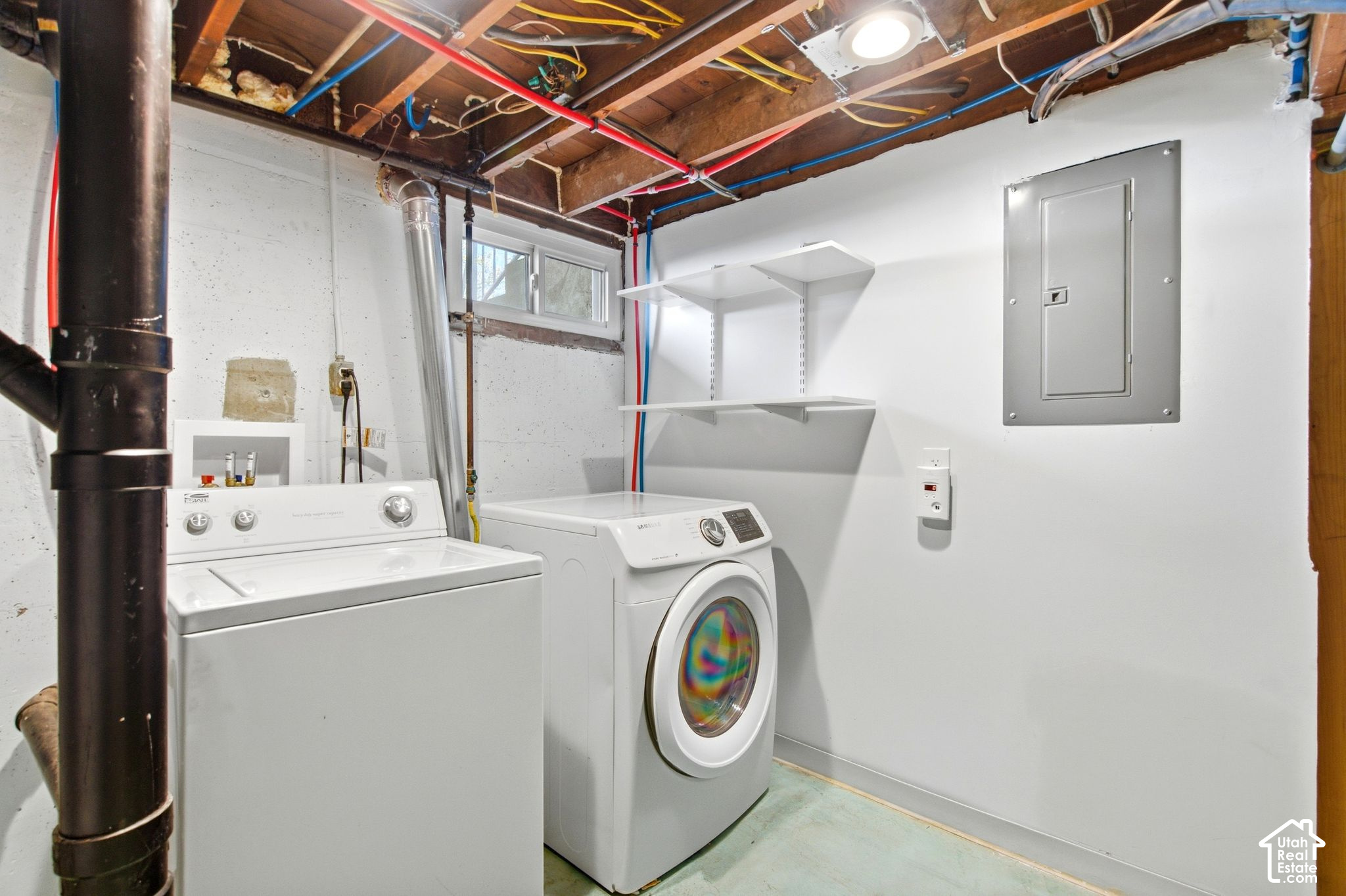 main property photo 29