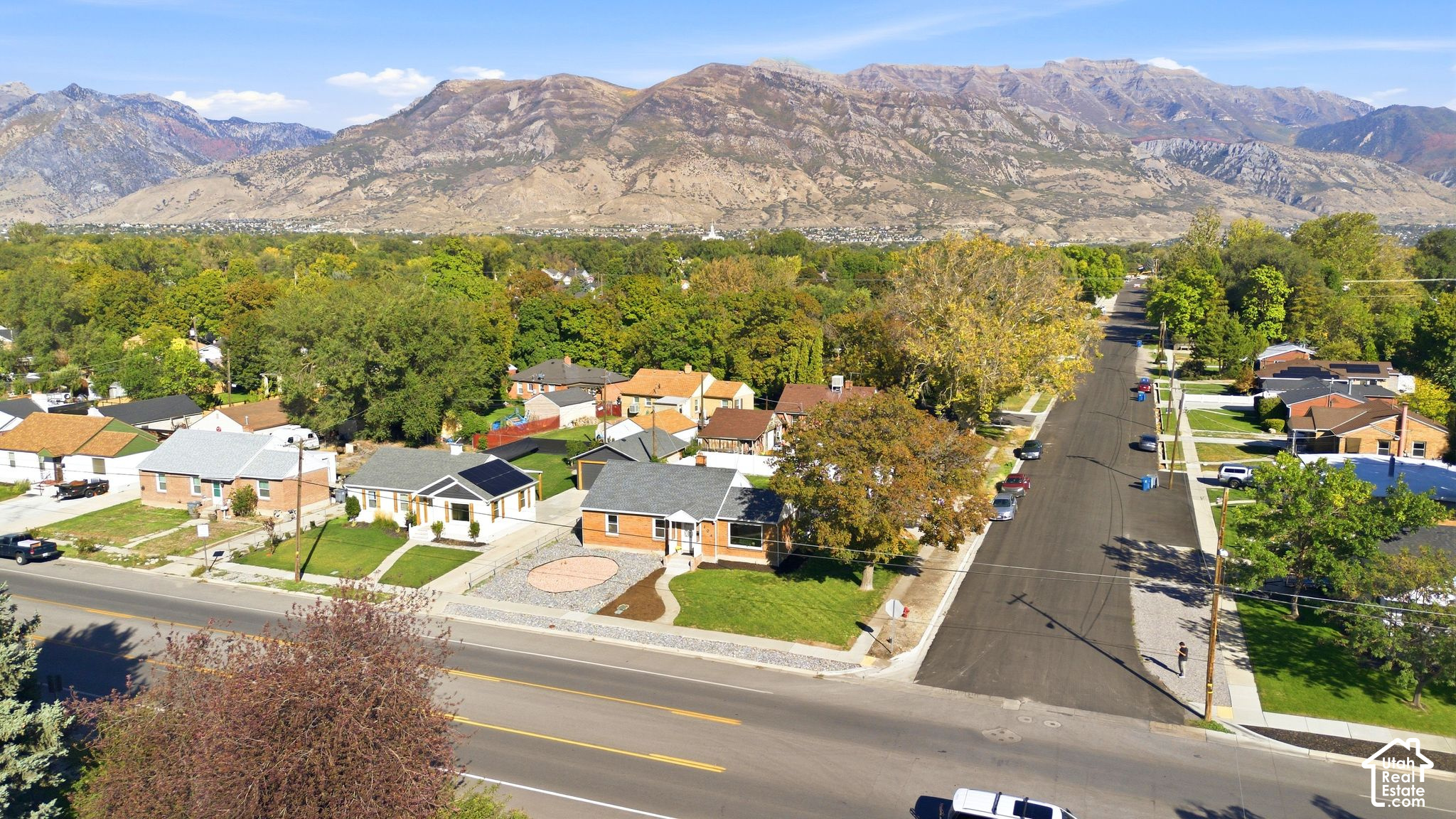 main property photo 37