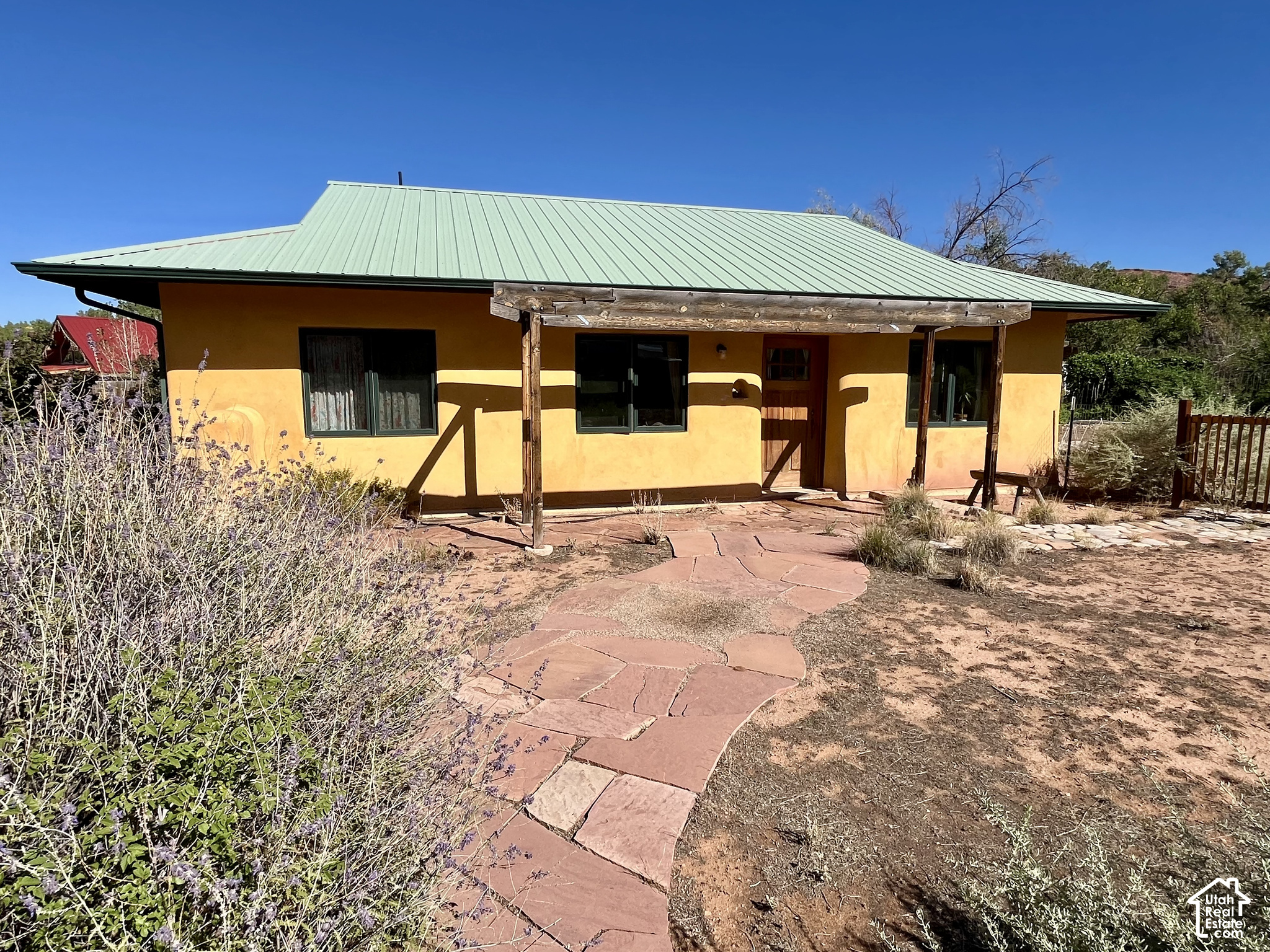 main property photo 24