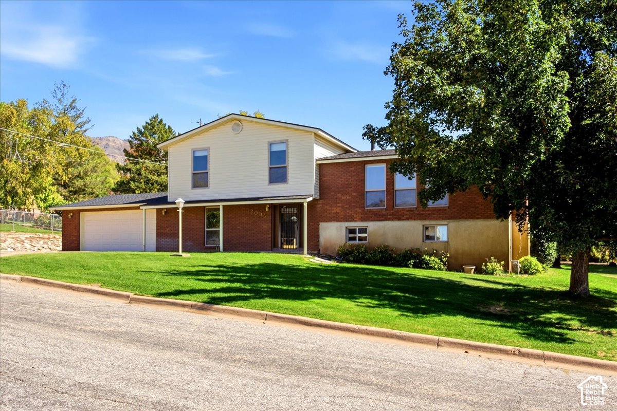 main property photo 4