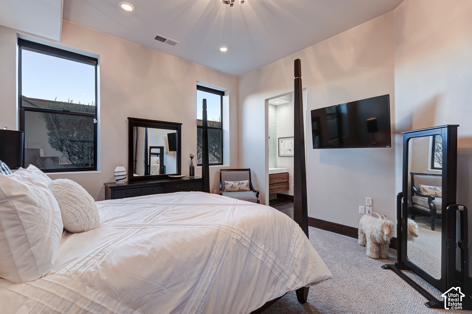 main property photo 95