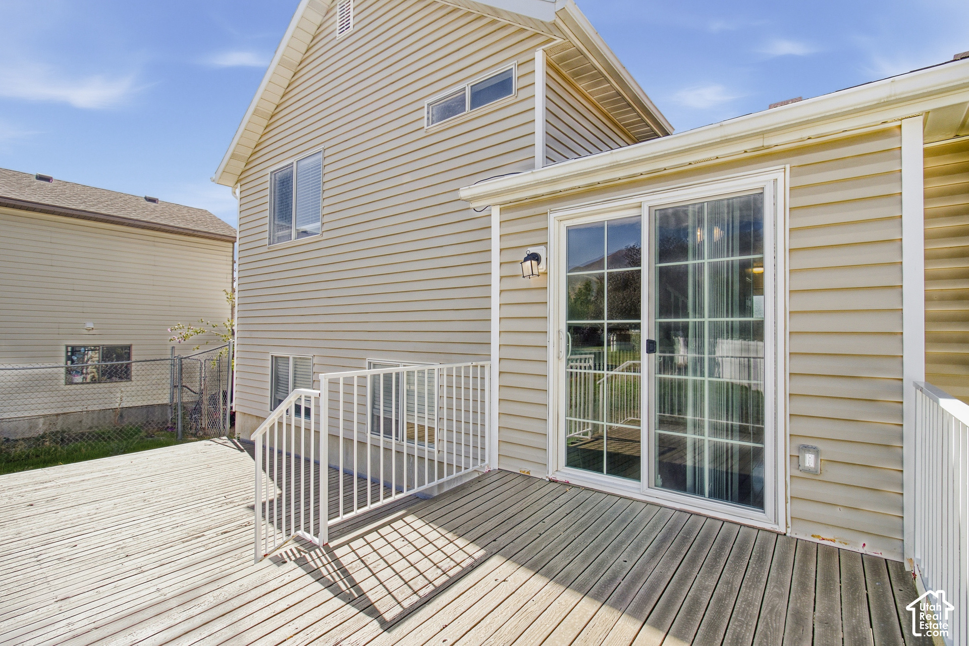 main property photo 20