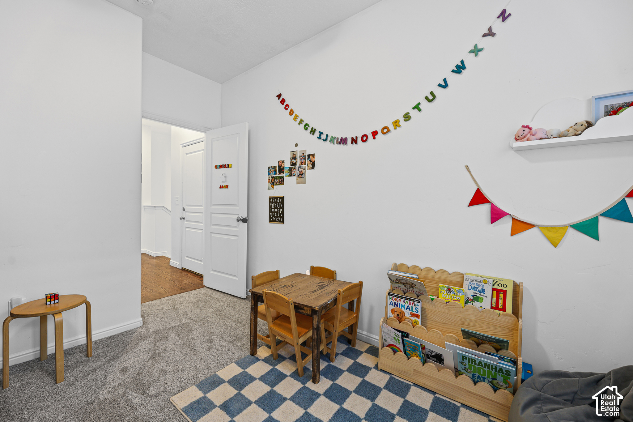 main property photo 14