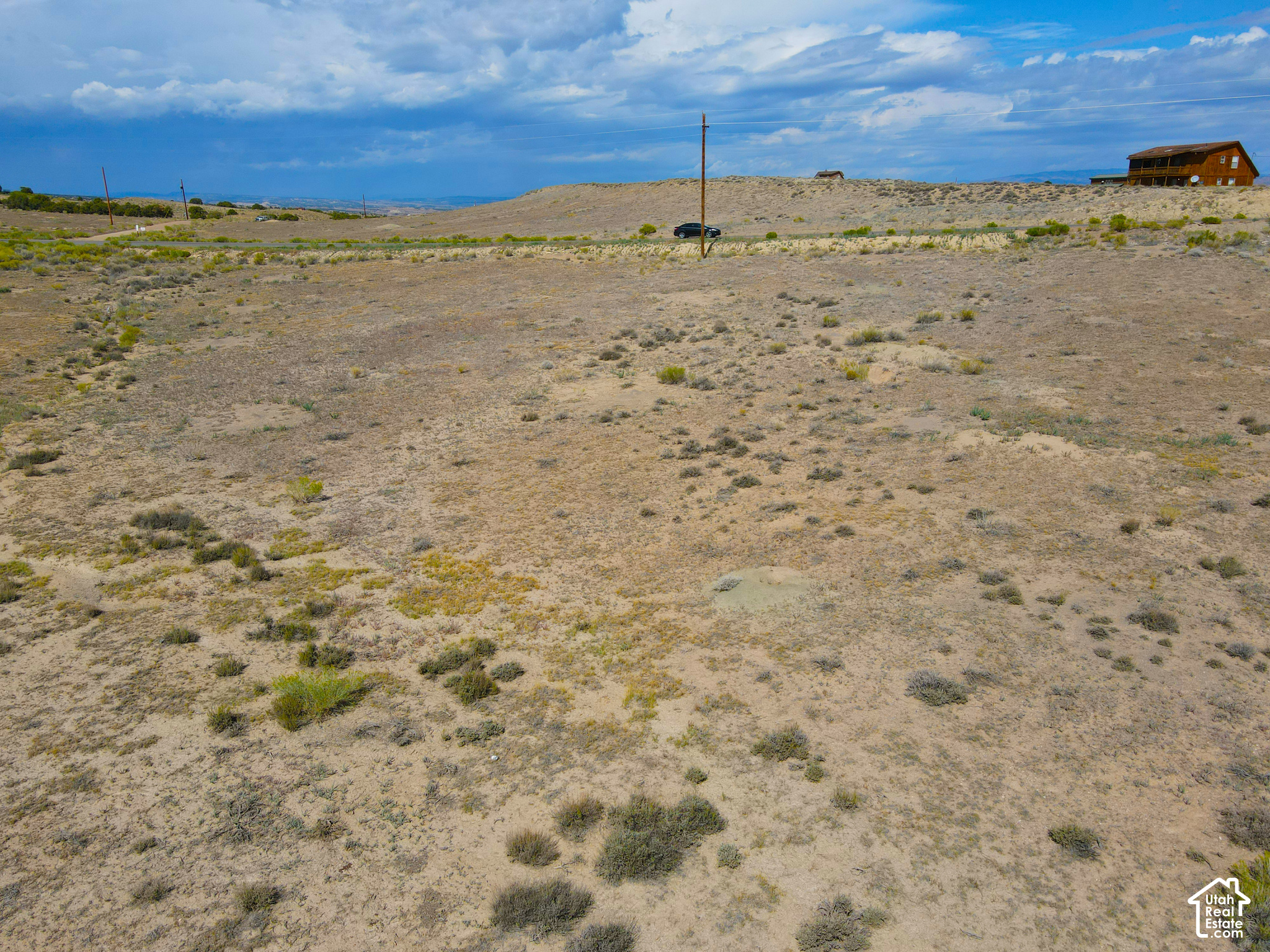main property photo 20
