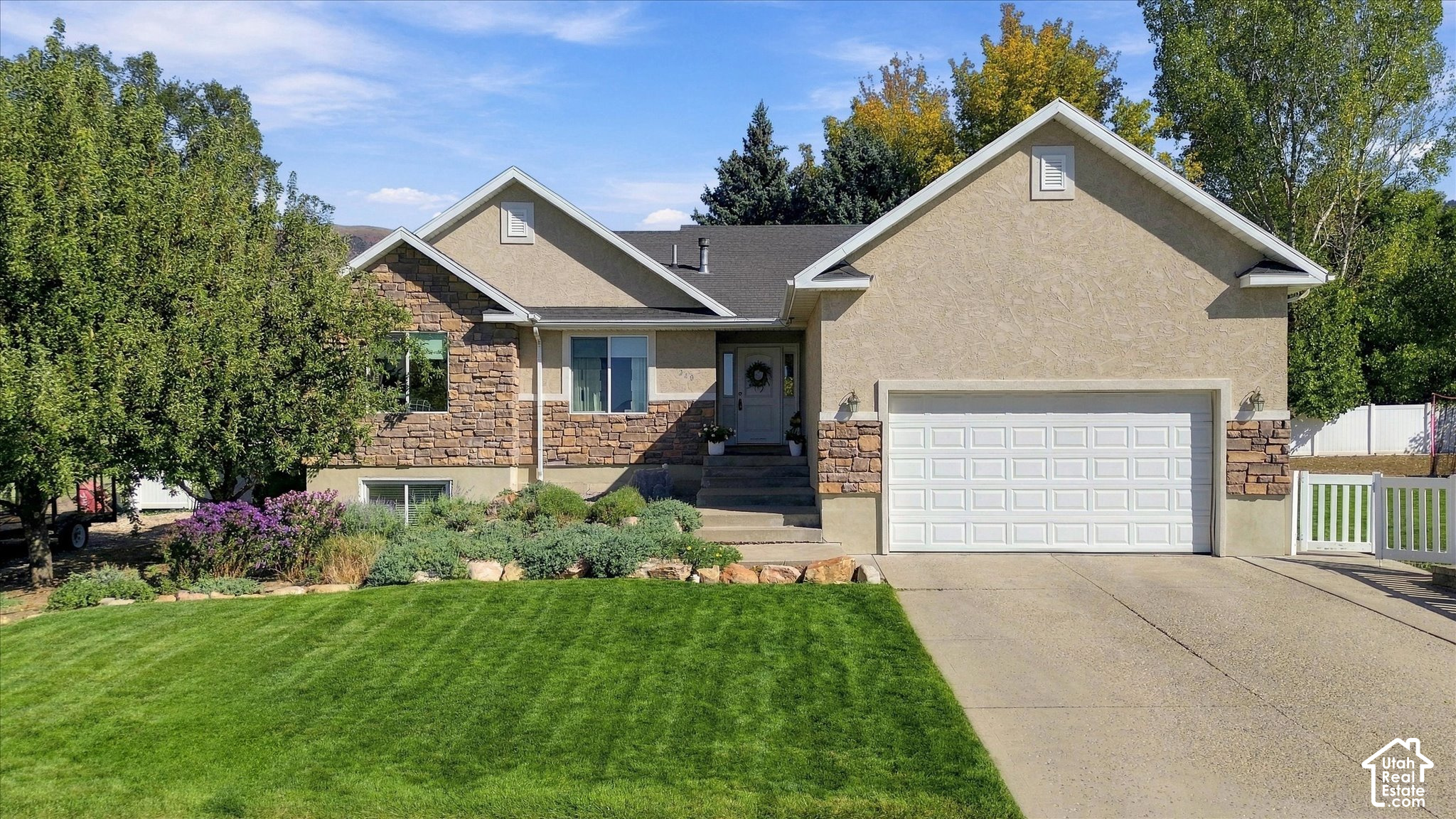 main property photo 60