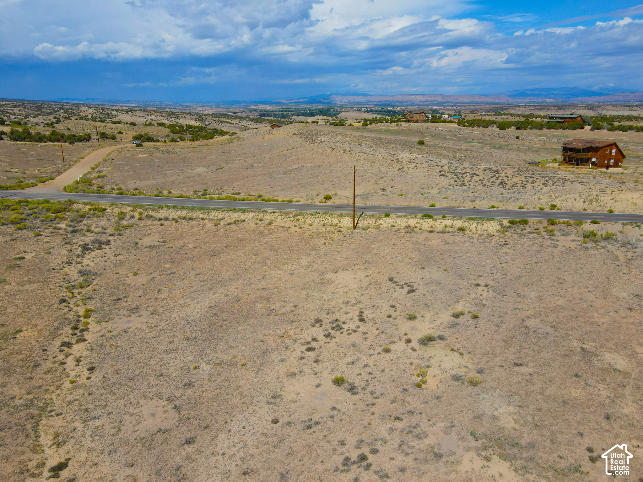 main property photo 8