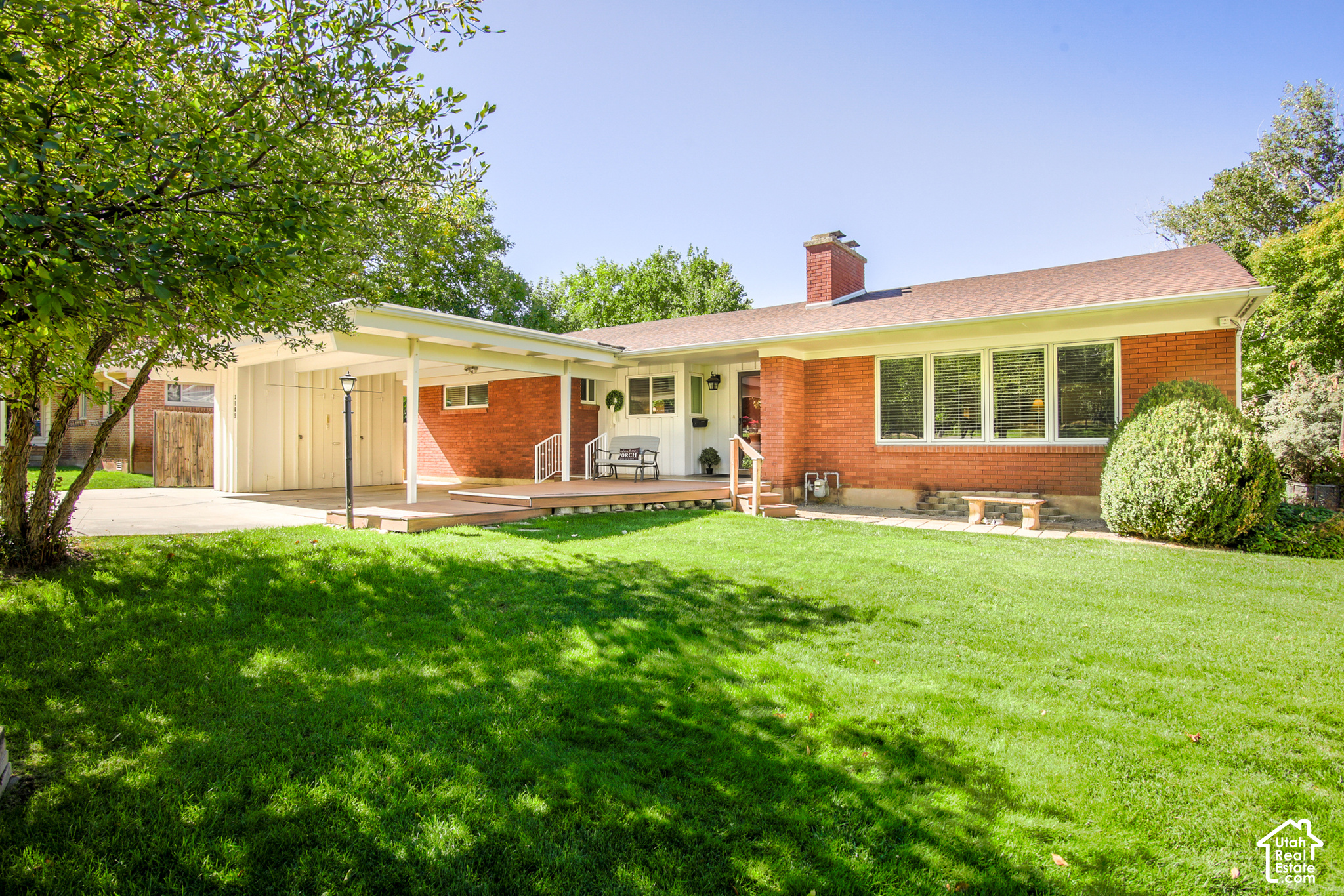 main property photo 0