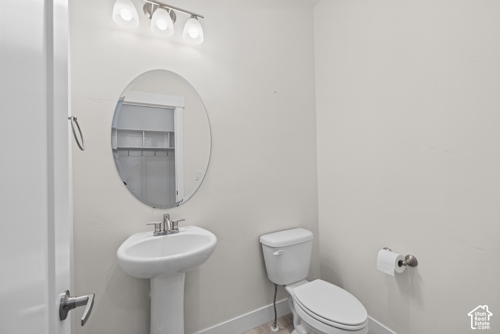 main property photo 13