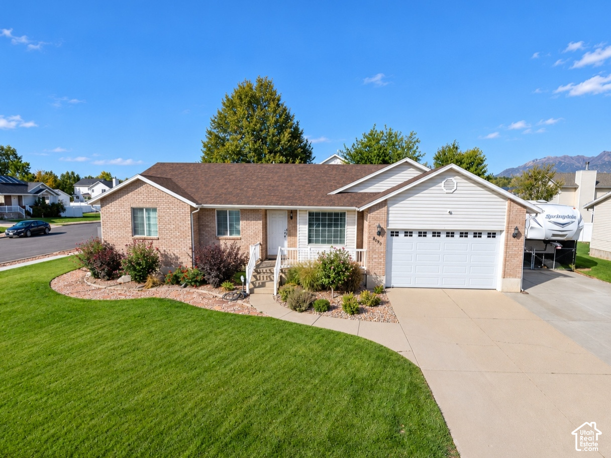 main property photo 0