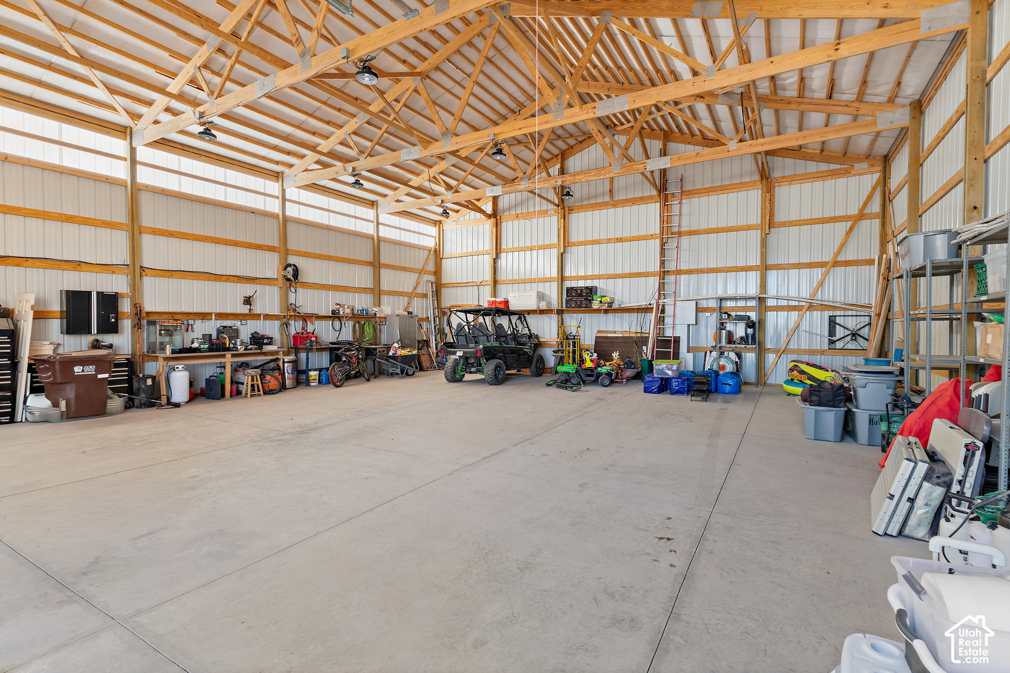 main property photo 67
