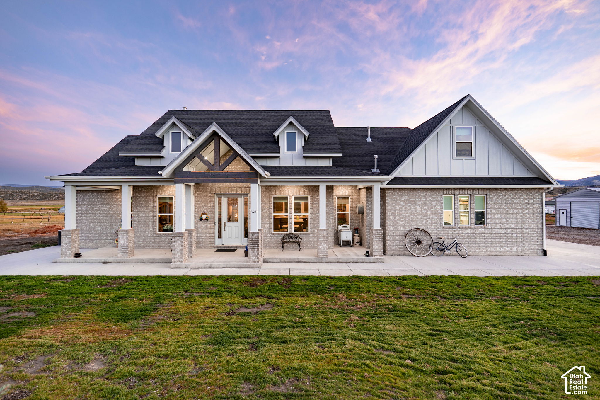 main property photo 0
