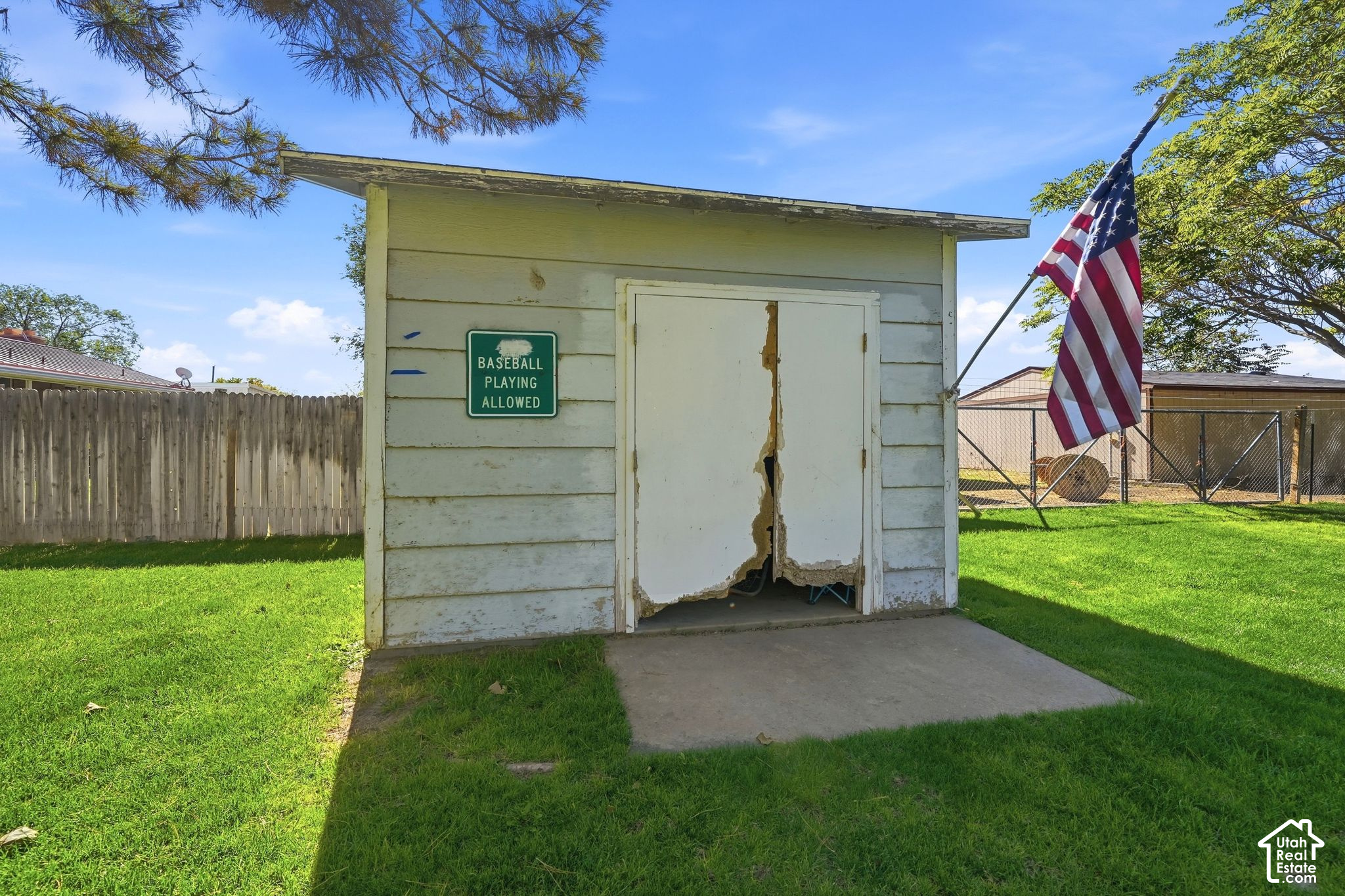 main property photo 60