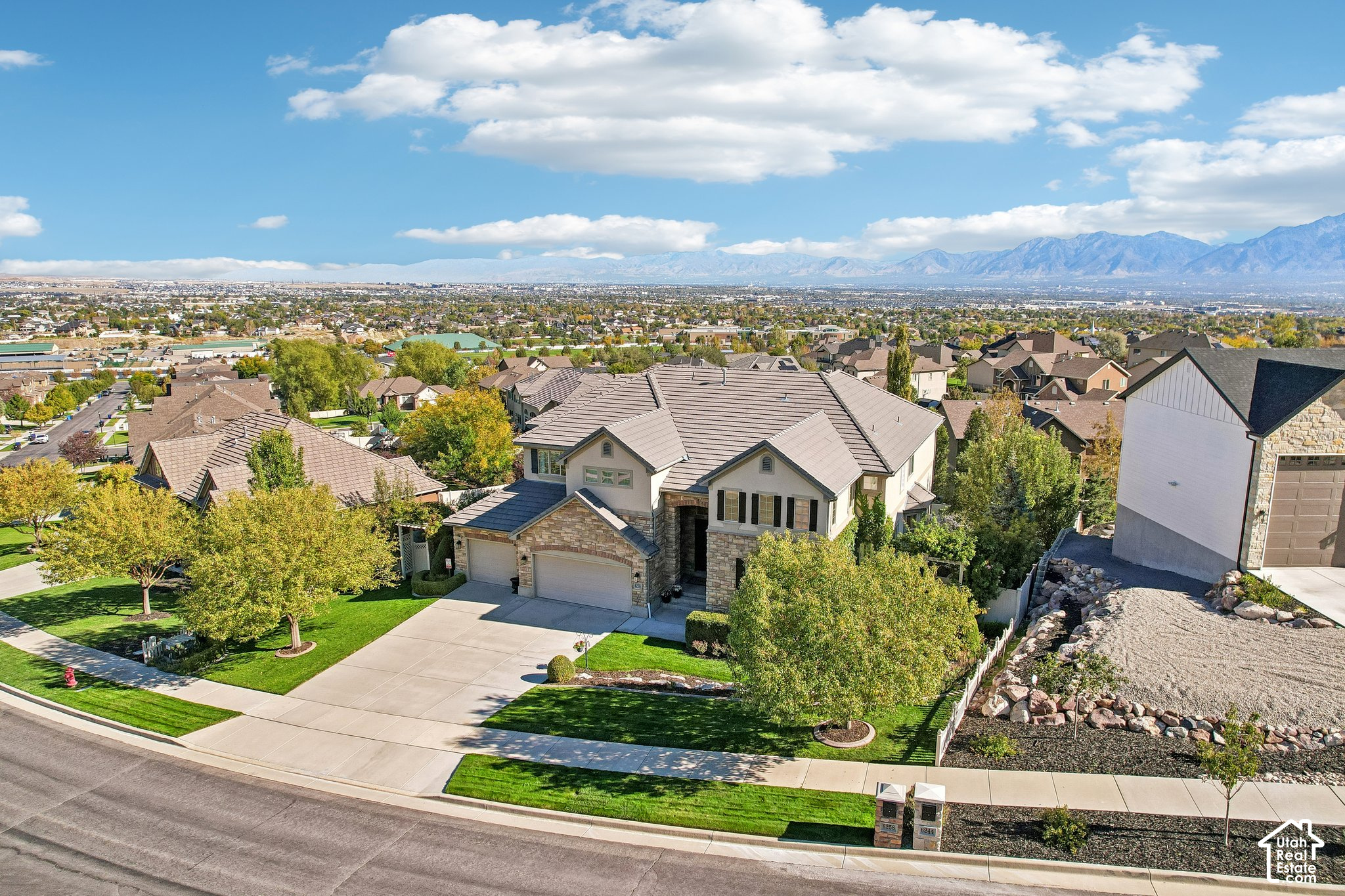 main property photo 65