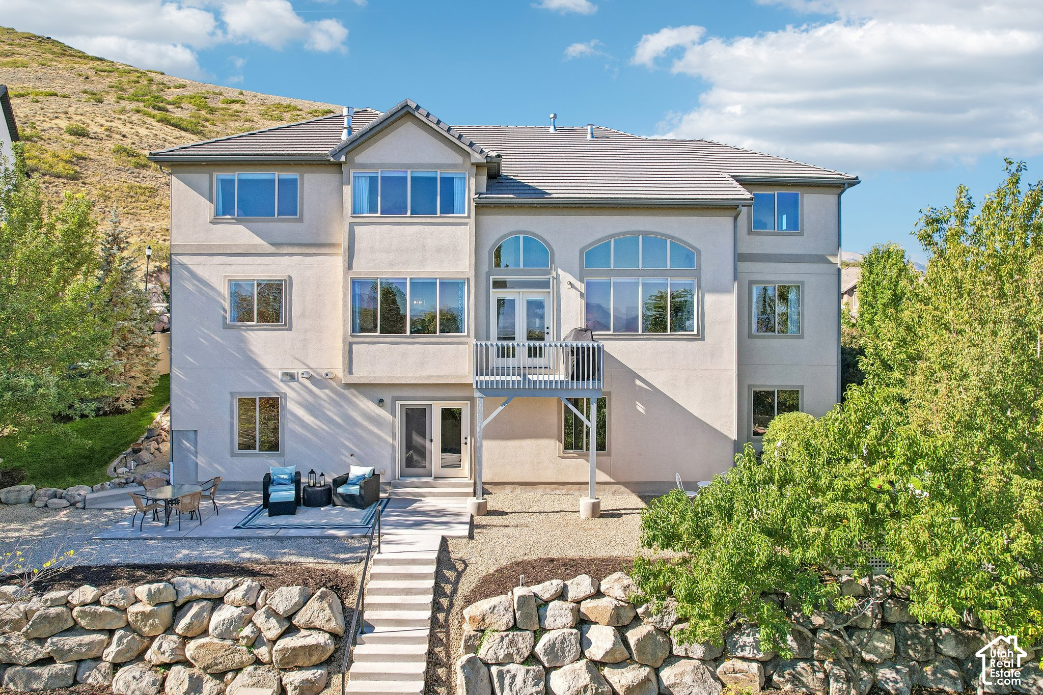 main property photo 66