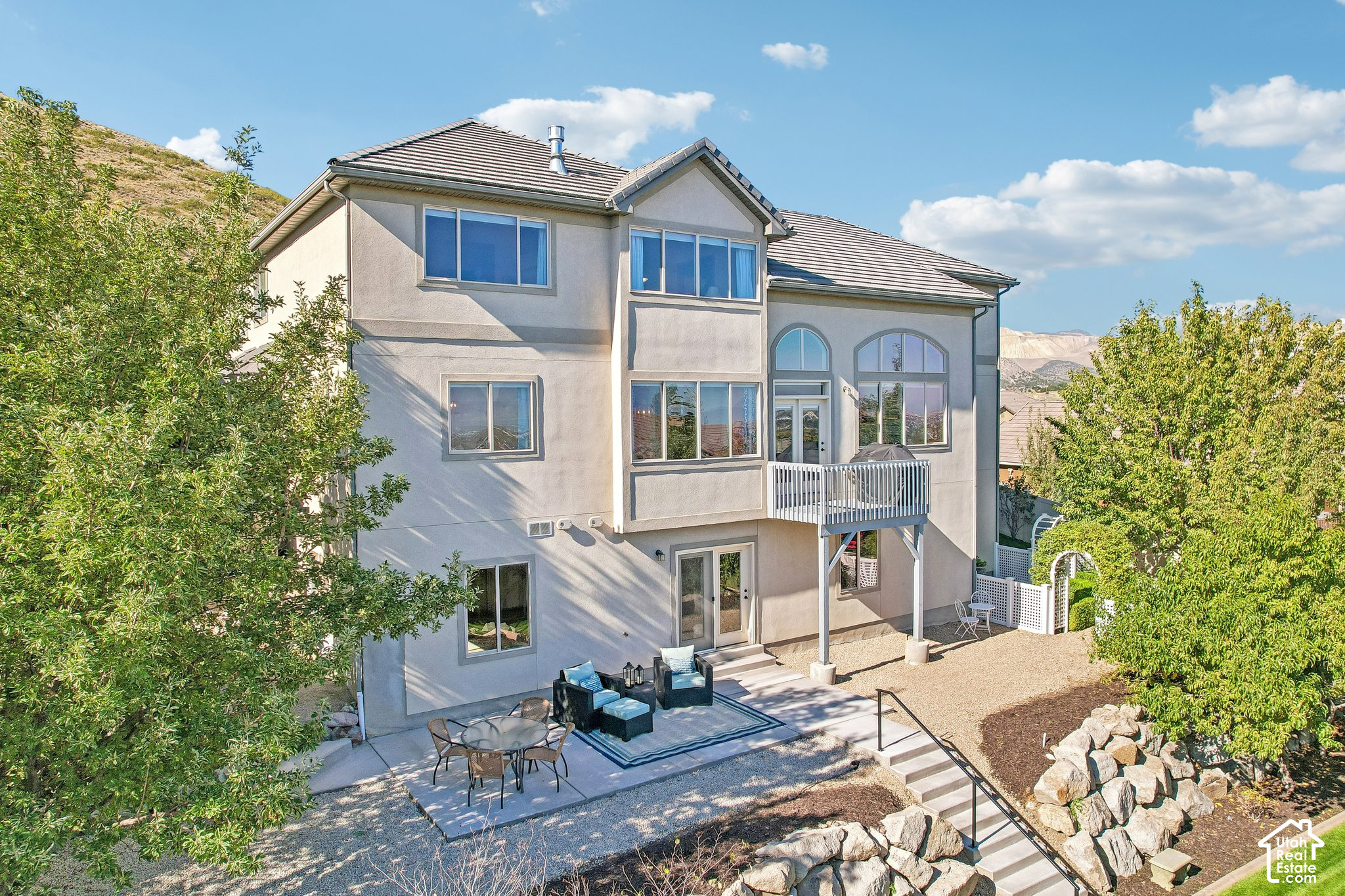 main property photo 67
