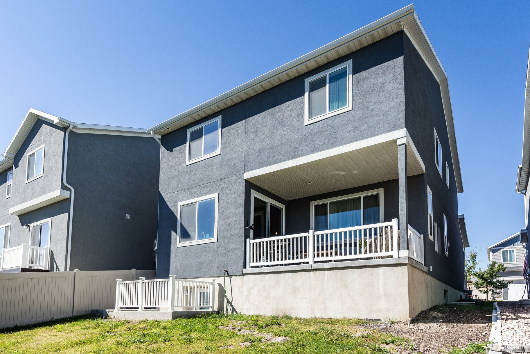 main property photo 36