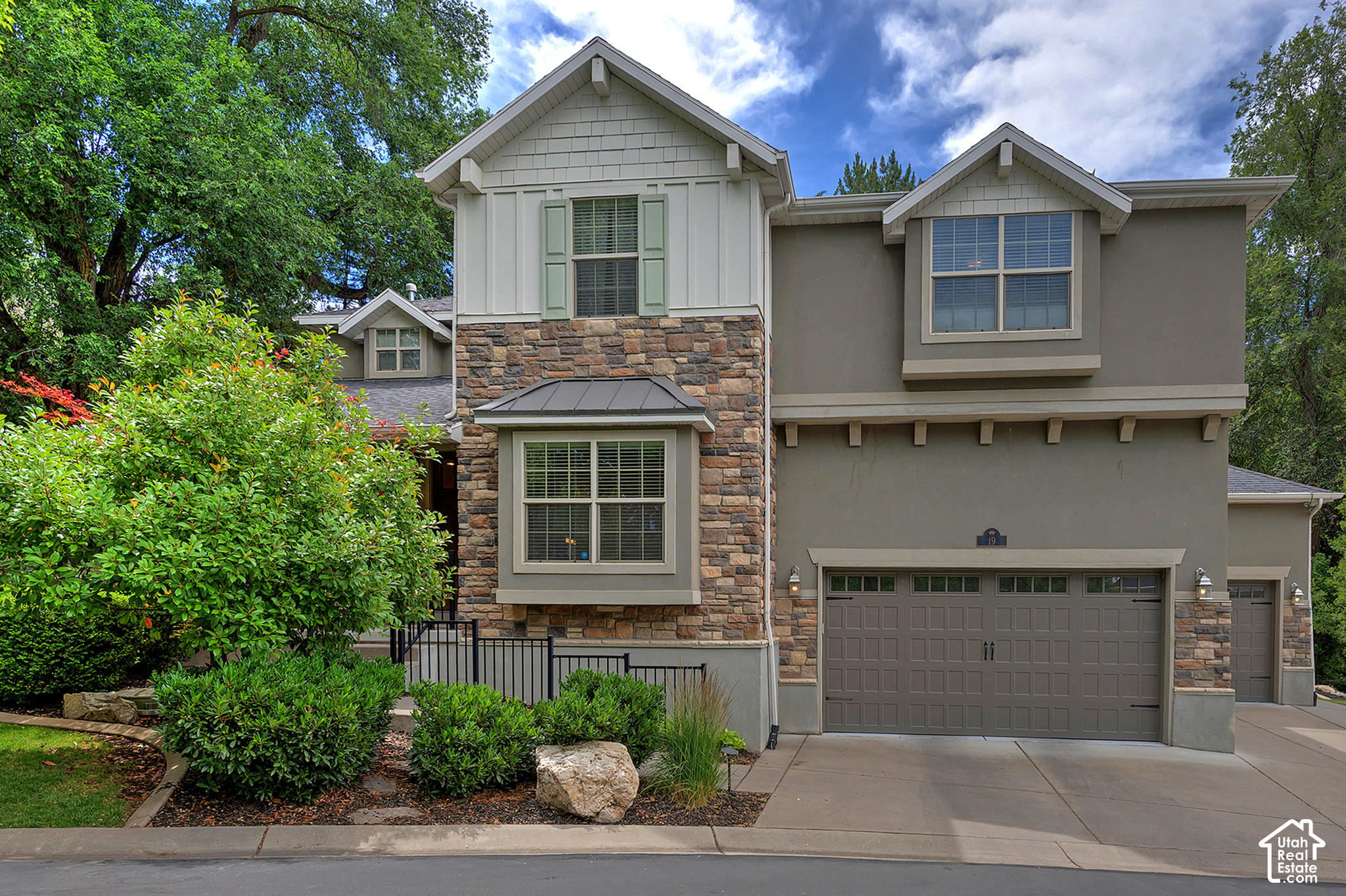 main property photo 47