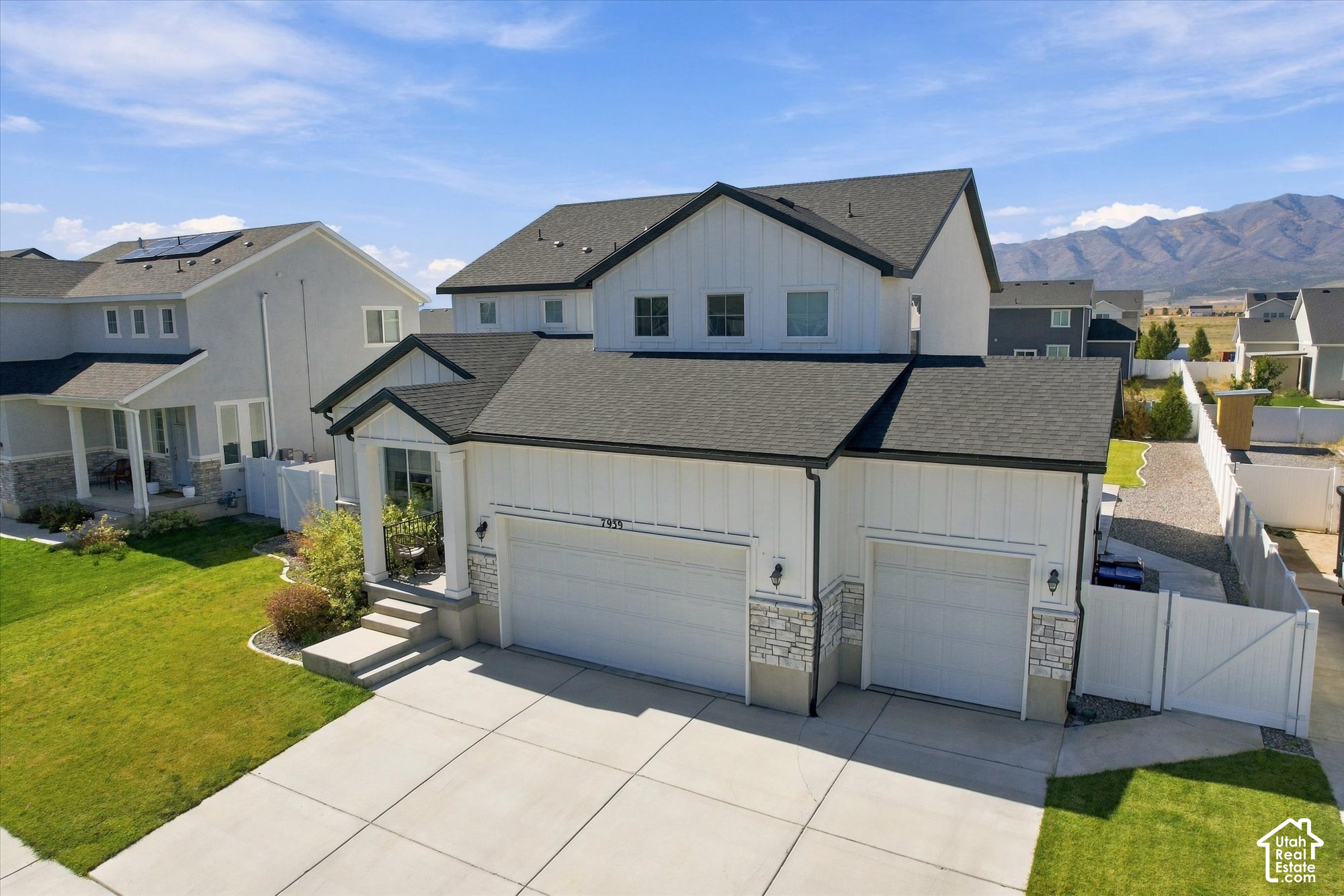 main property photo 0