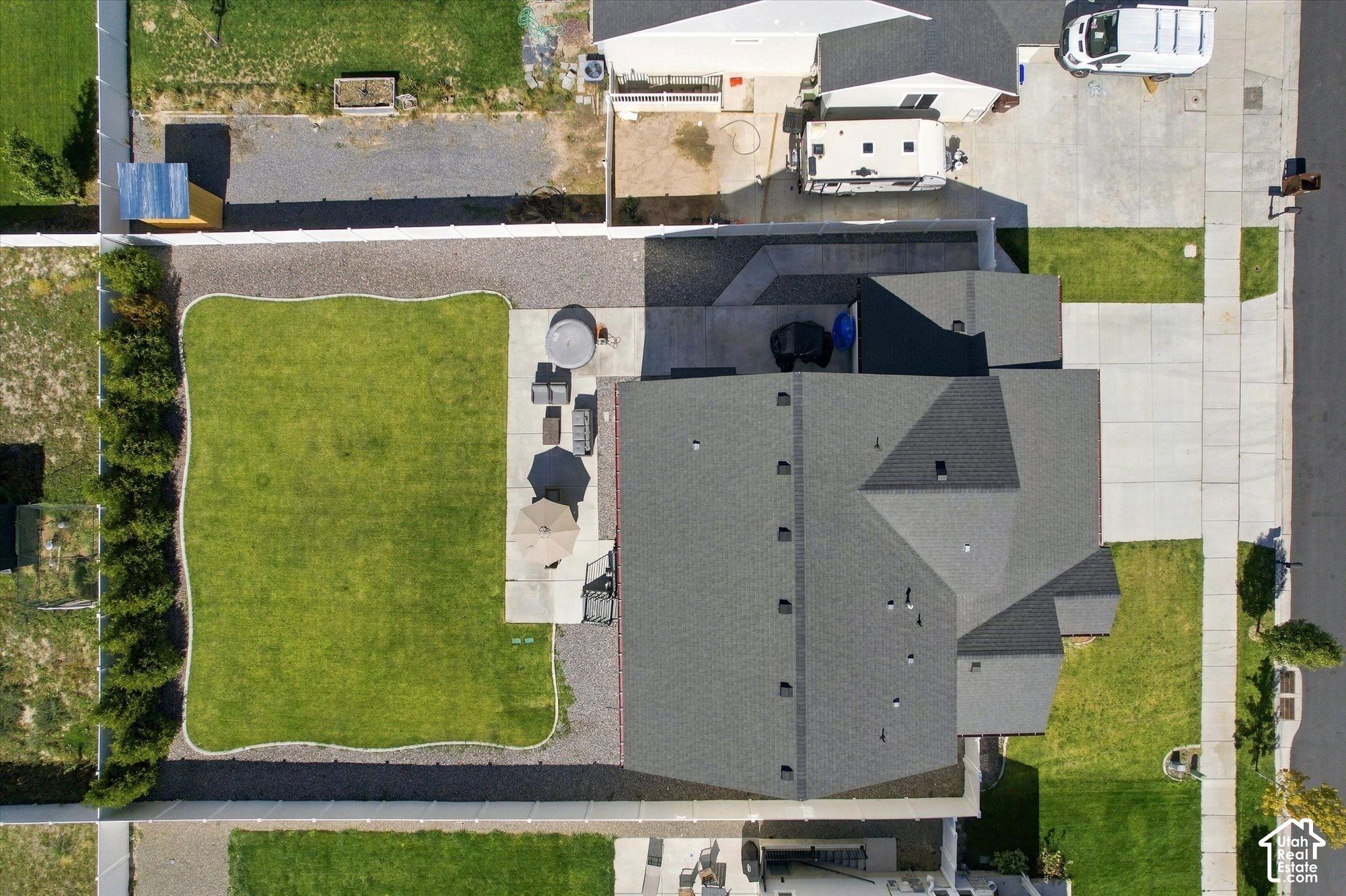 main property photo 50