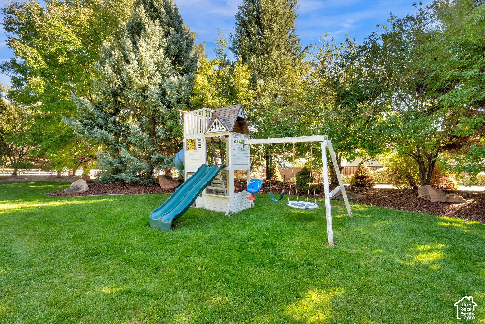 main property photo 76