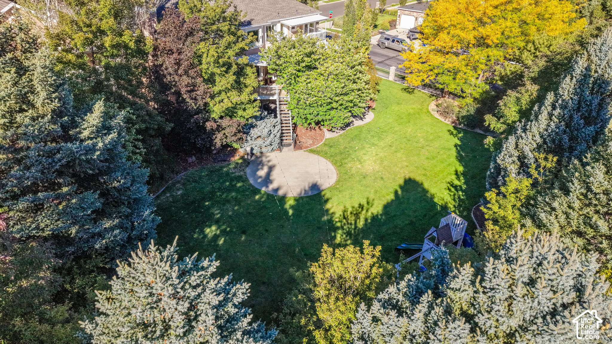 main property photo 82