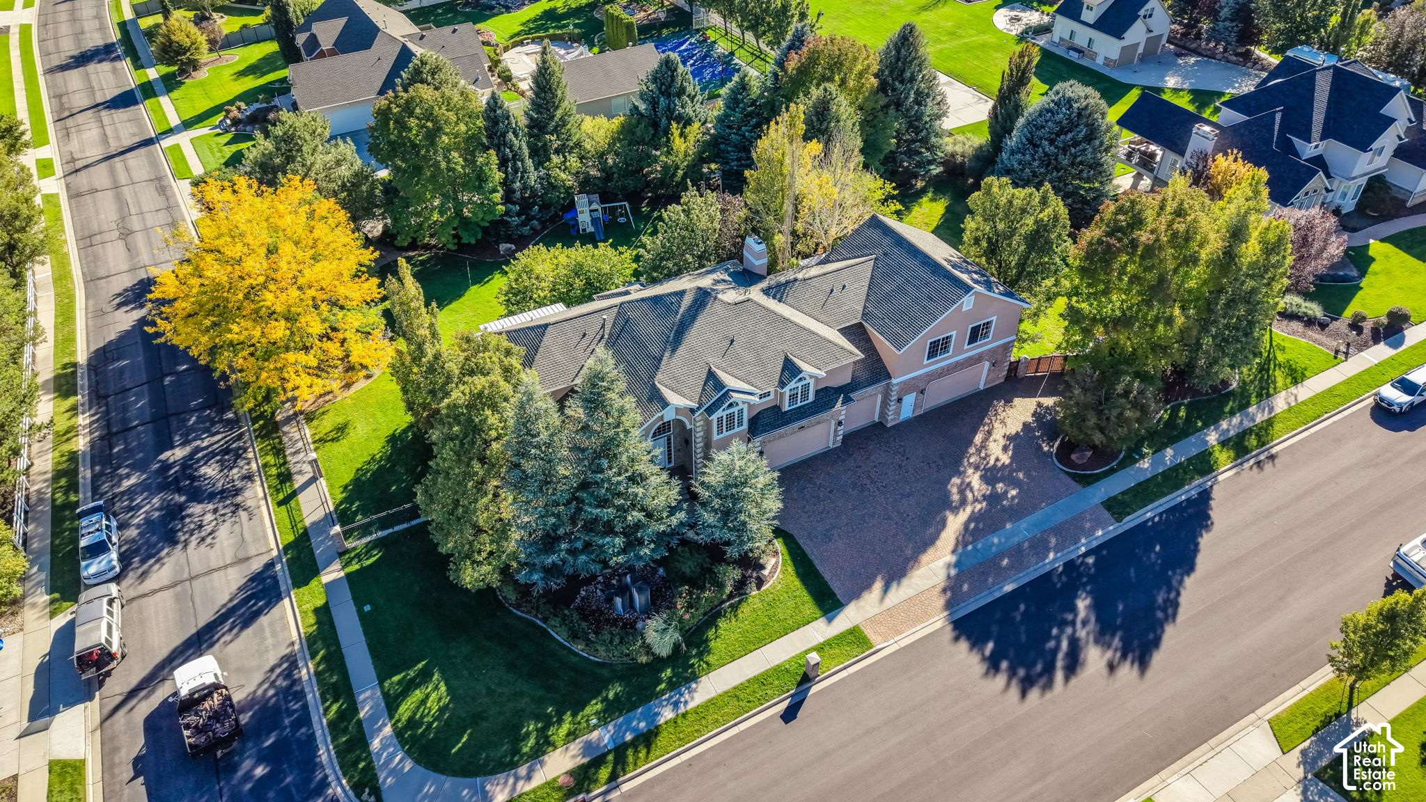 main property photo 90