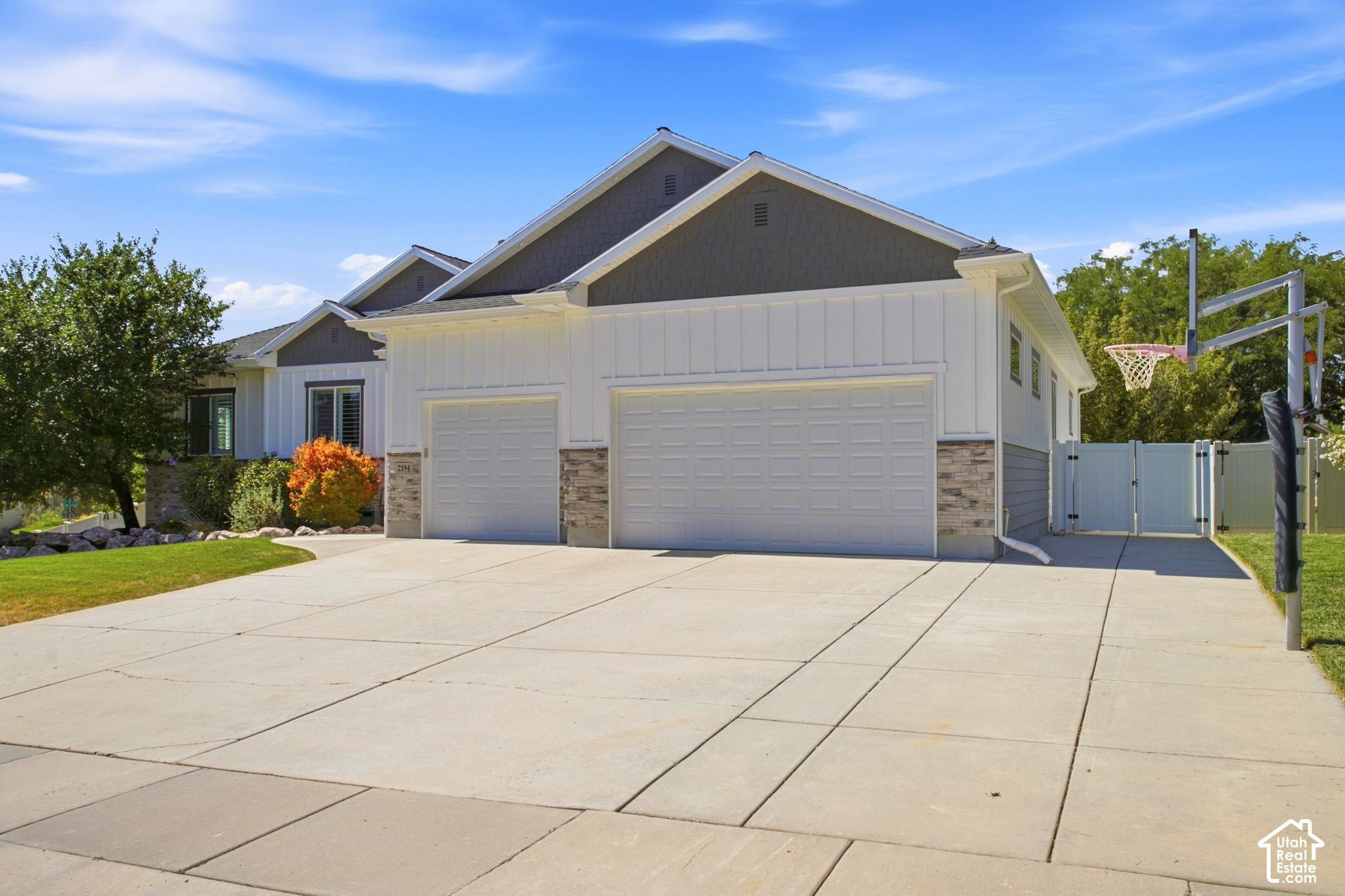 main property photo 57