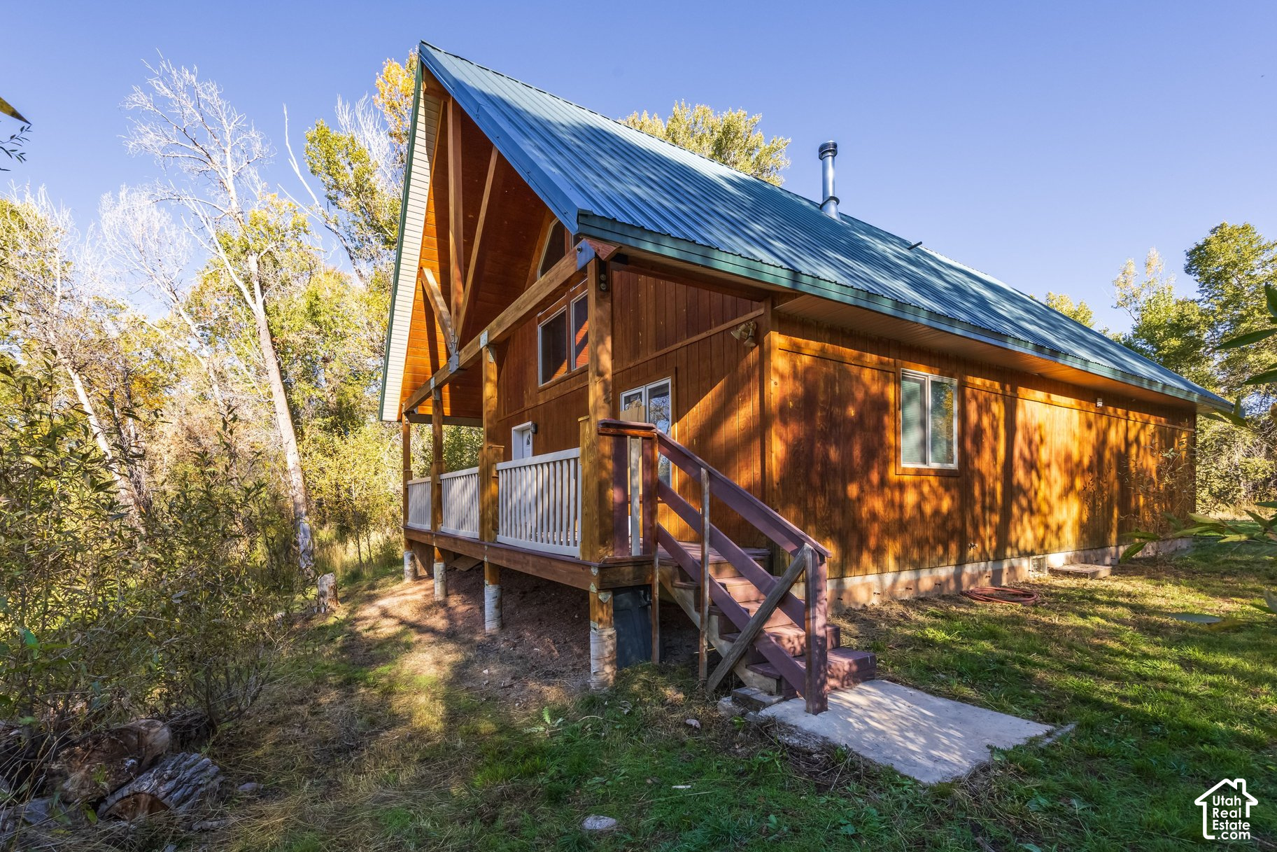 main property photo 16