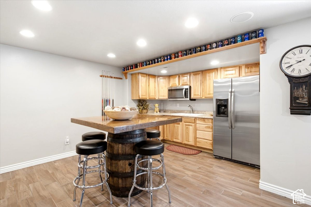 main property photo 24