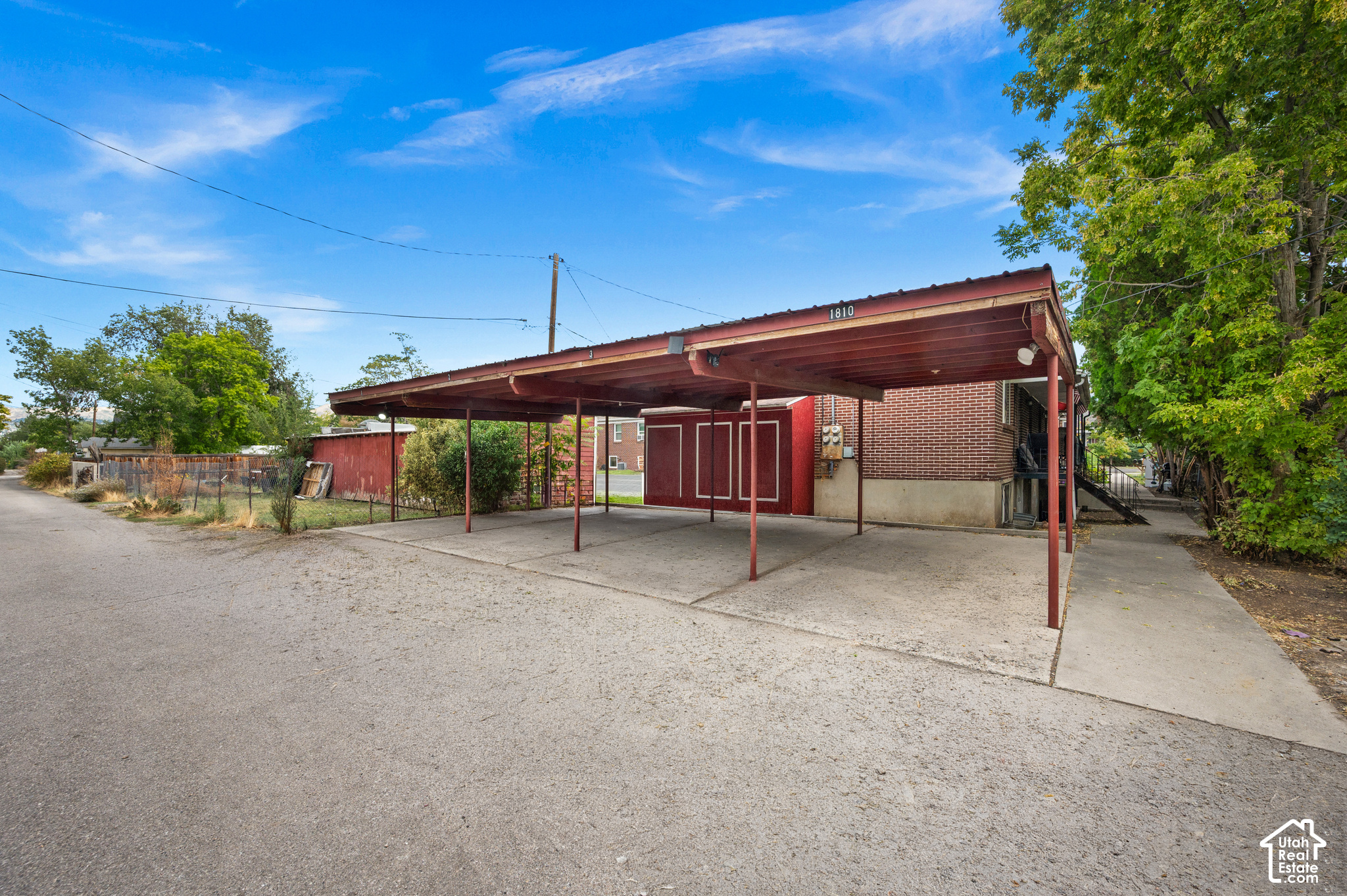 main property photo 14