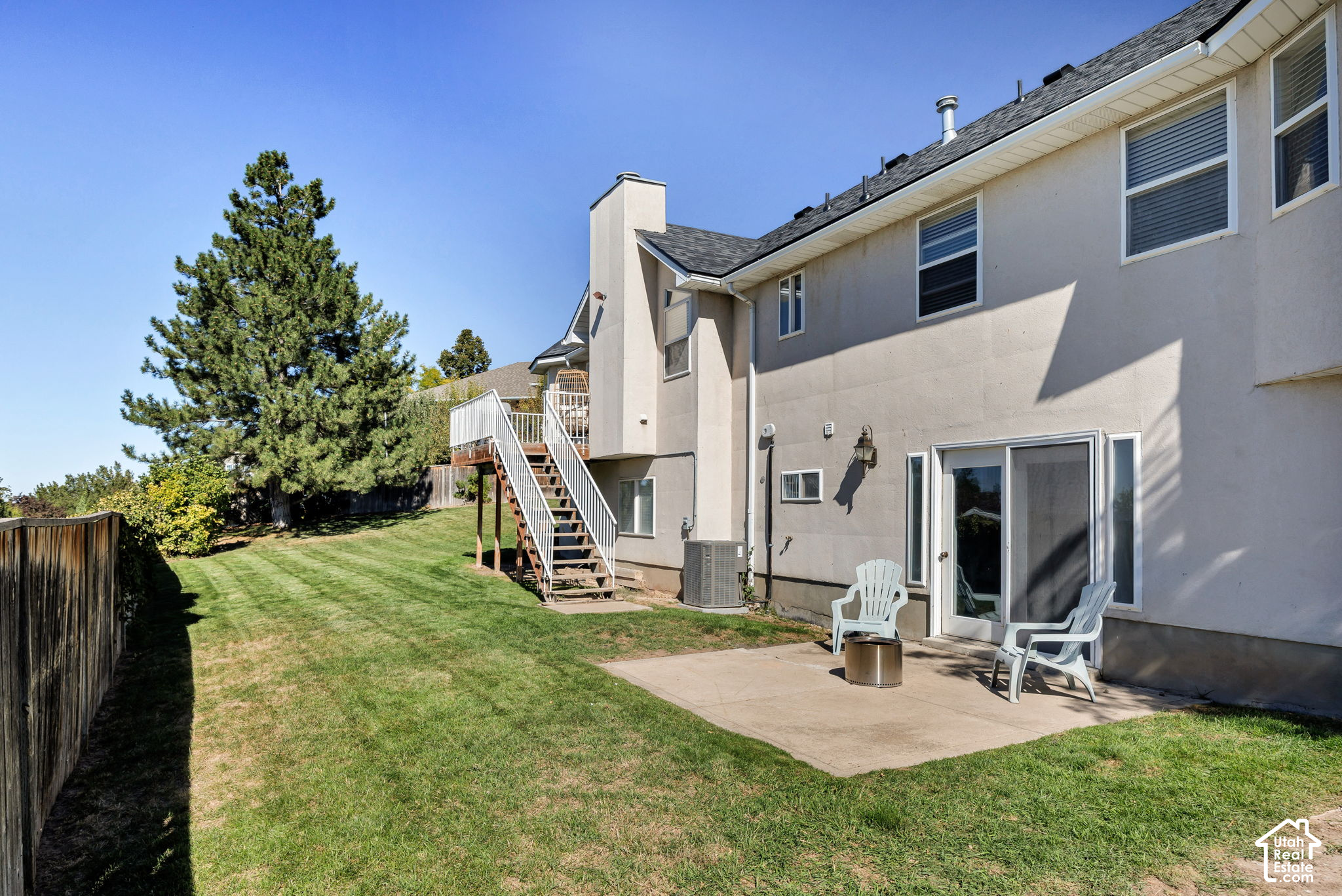 main property photo 31