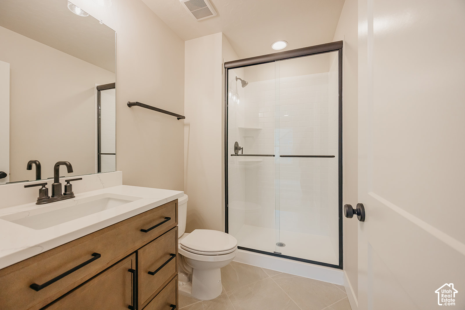 main property photo 66