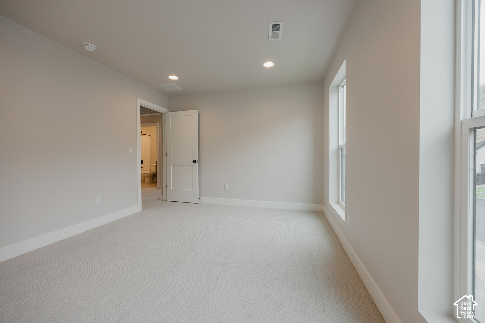 main property photo 68