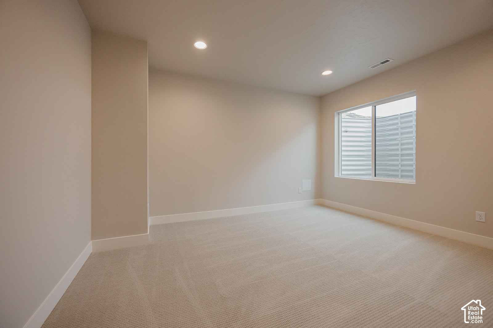 main property photo 76
