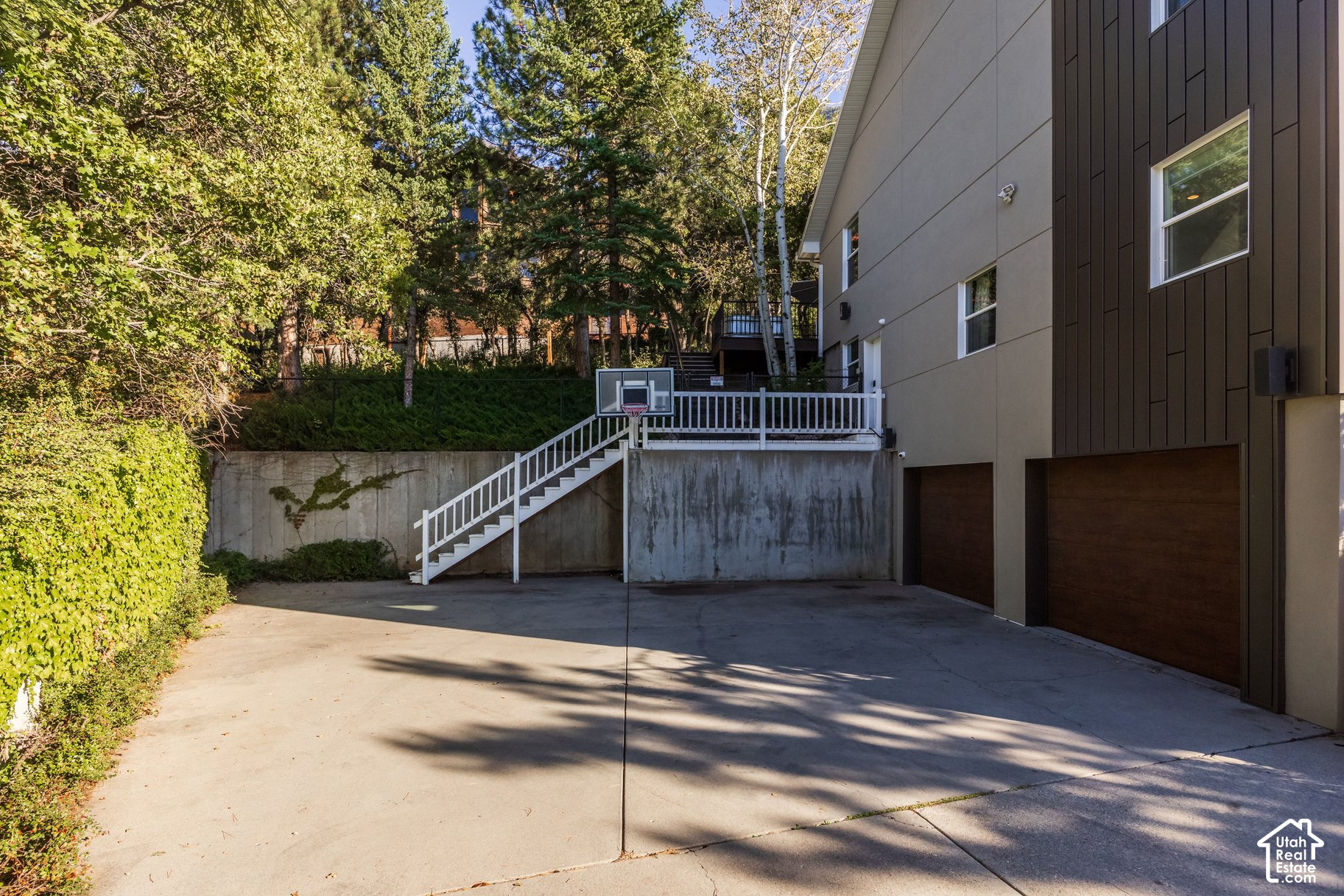 main property photo 56
