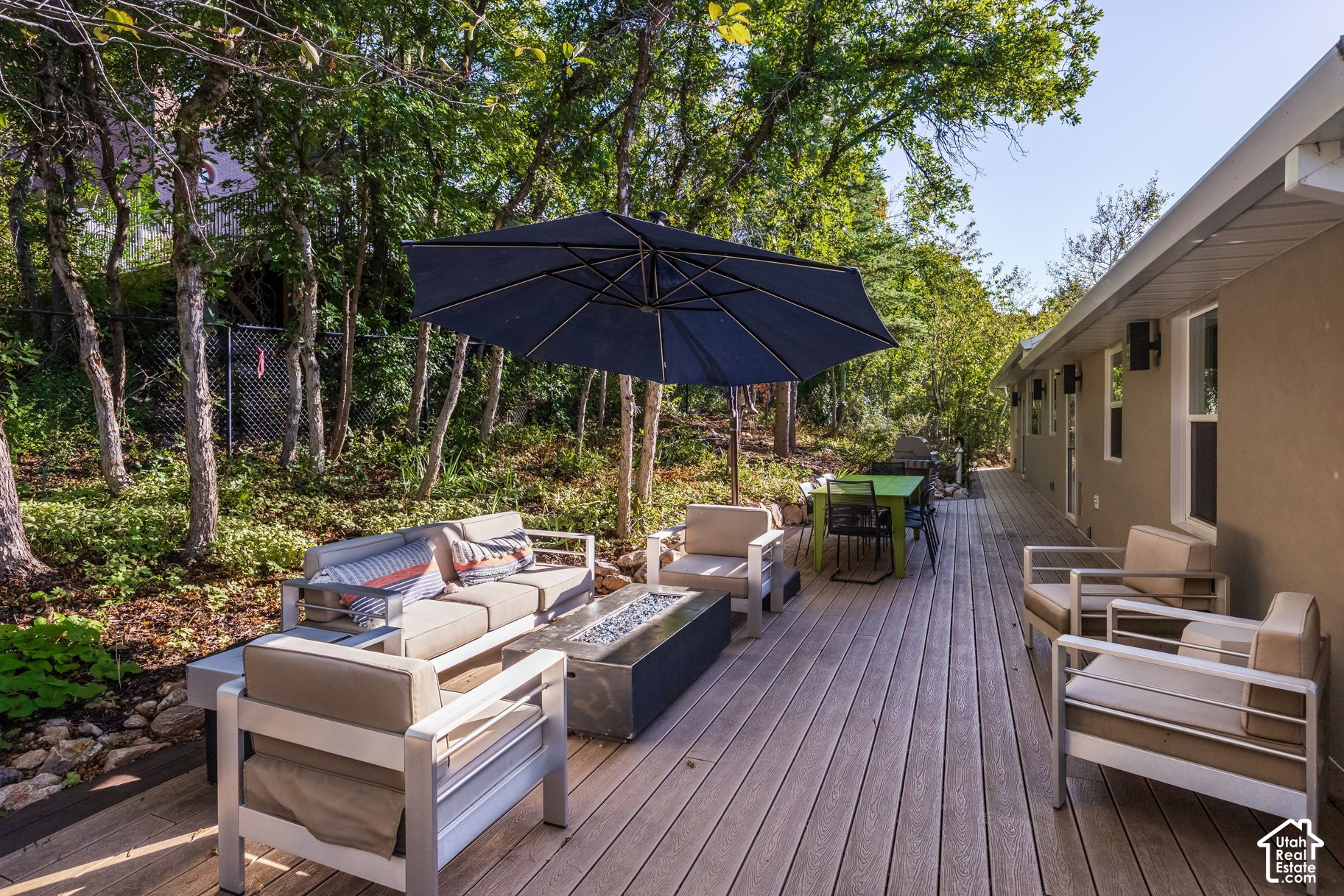 main property photo 57