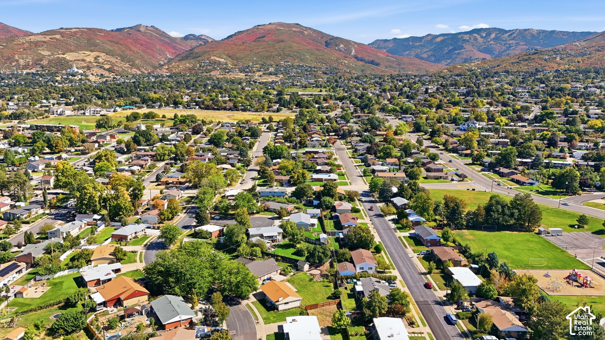 main property photo 36