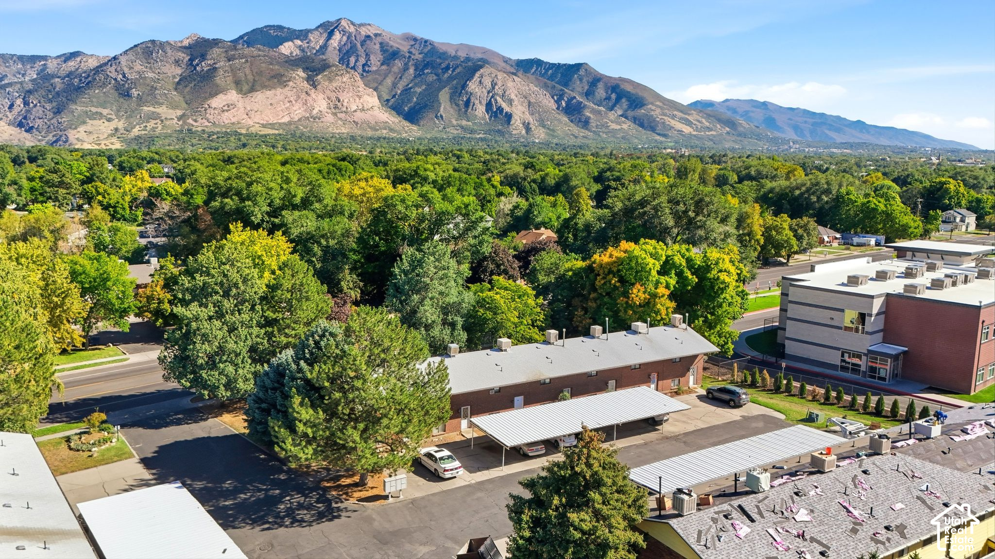 main property photo 15