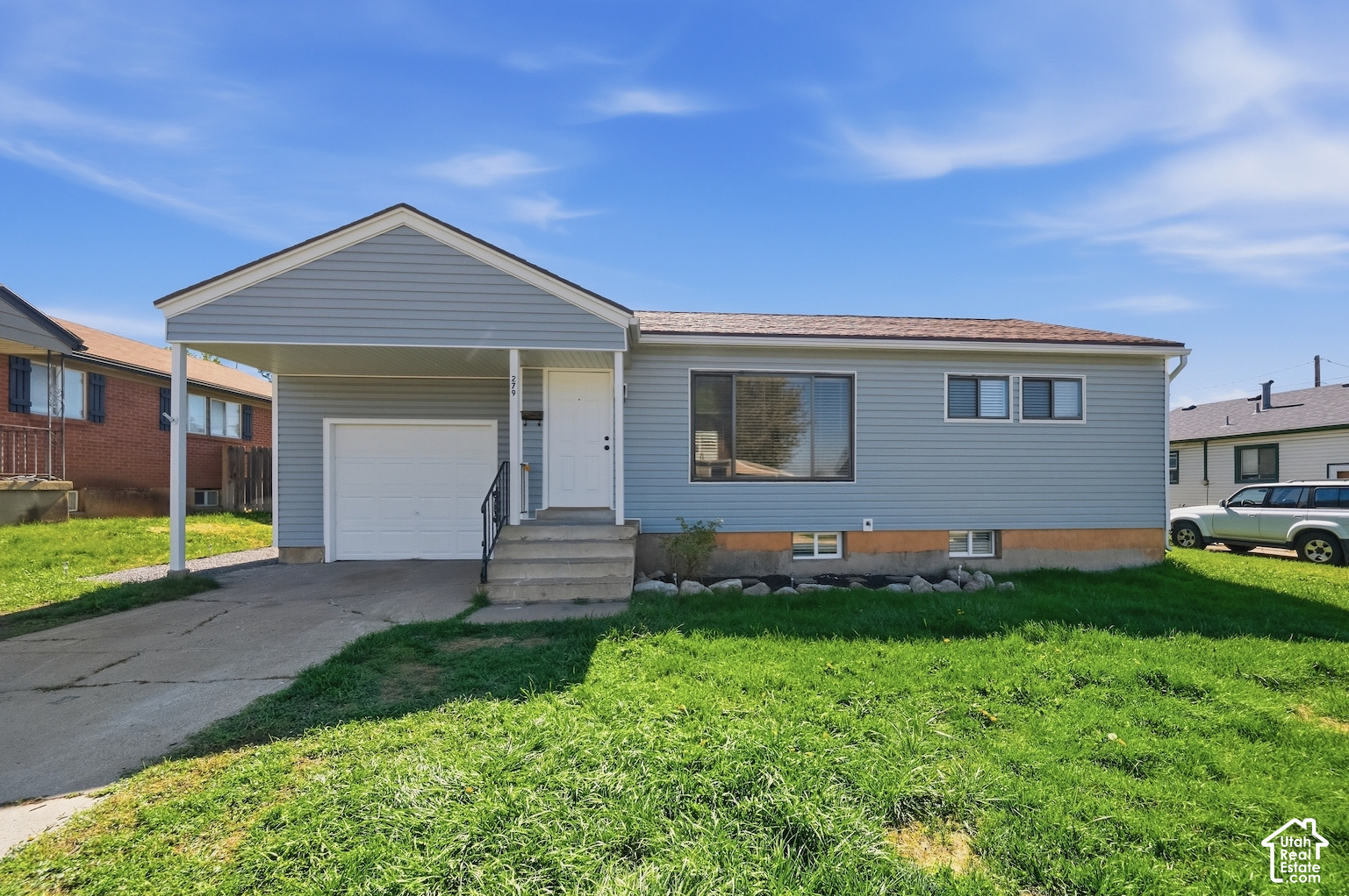 main property photo 0