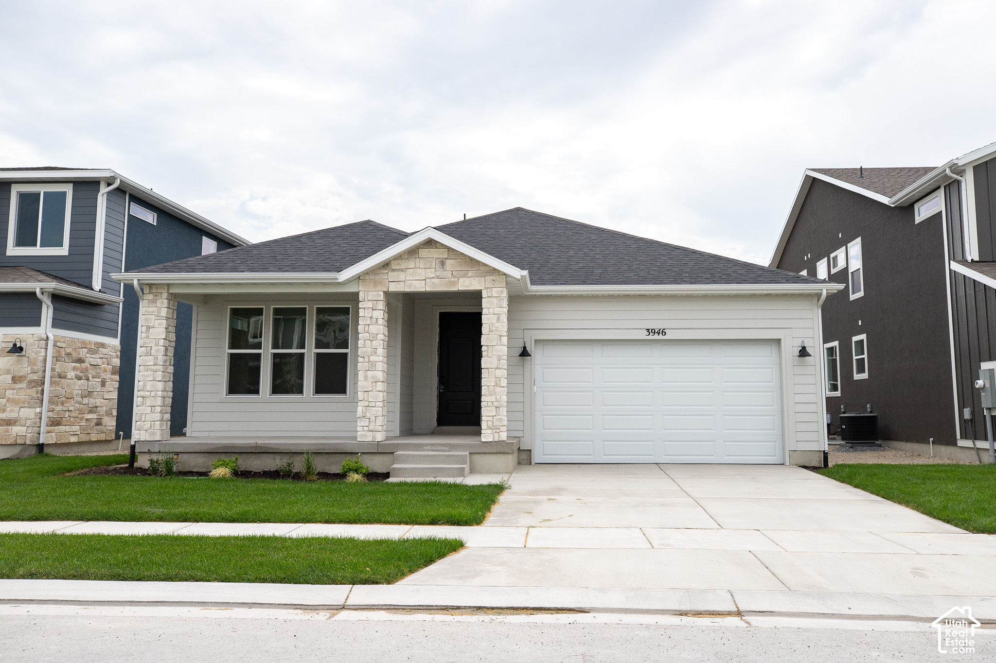 main property photo 0