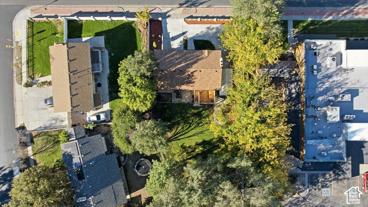 main property photo 51