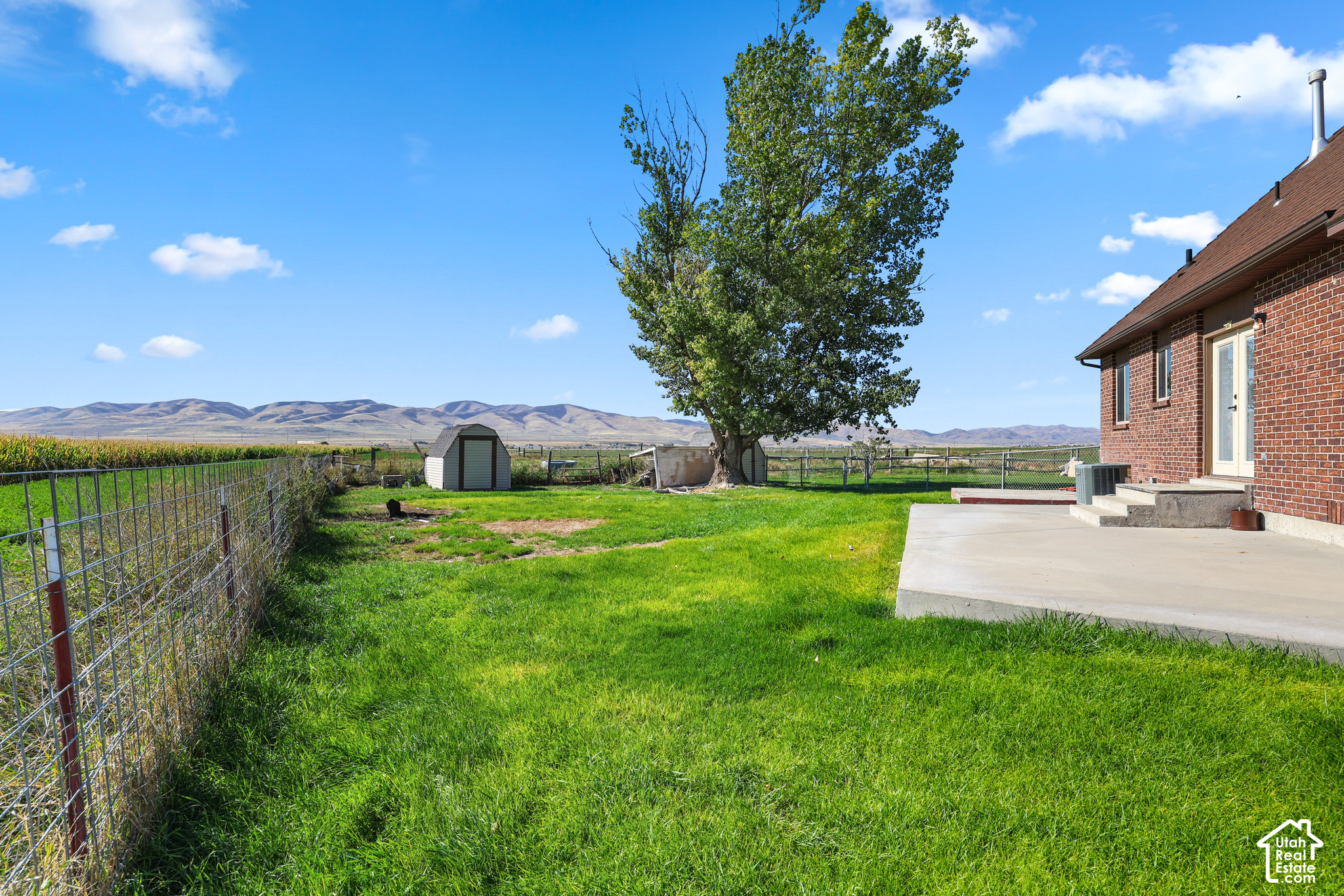 main property photo 31