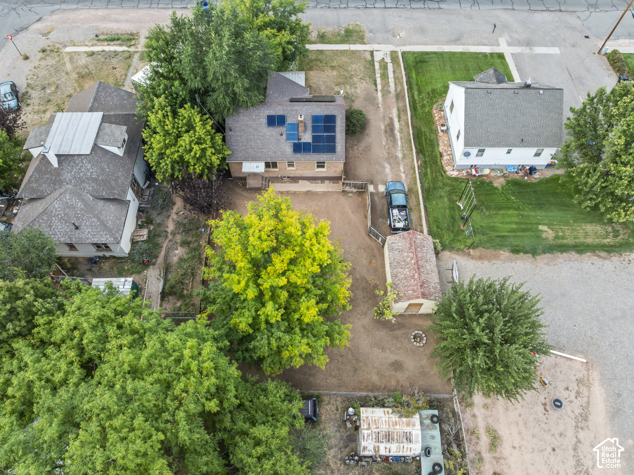 main property photo 42